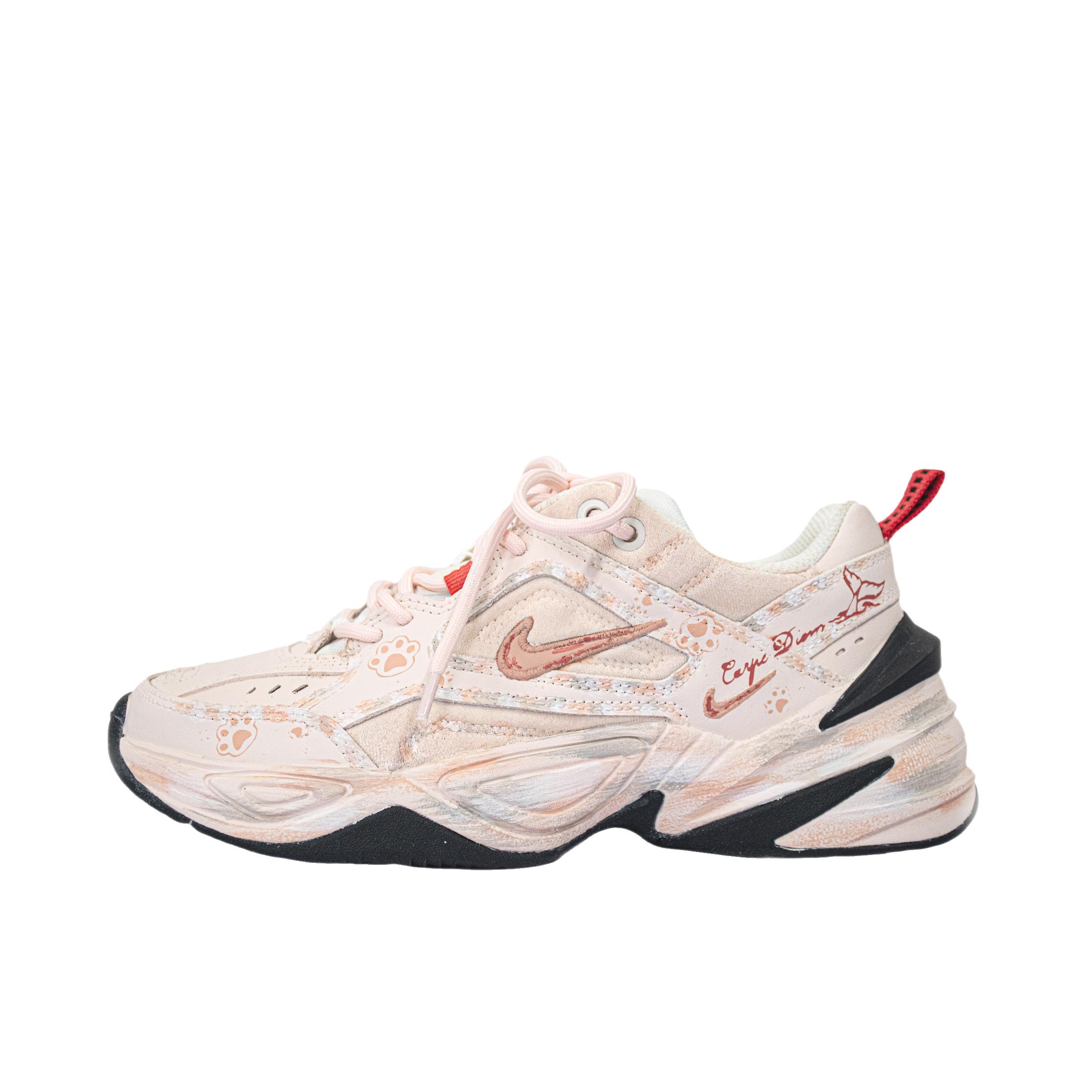 推荐商品：【定制球鞋】Nike M2K 潮酷 街头 简约休闲 复古百搭 橡胶 网布 合成革 织物 防滑 圆头 防水 增高 泼墨 包裹性 做旧高街 废土风 老爹鞋 脏脏鞋 女款/樱花奶冻