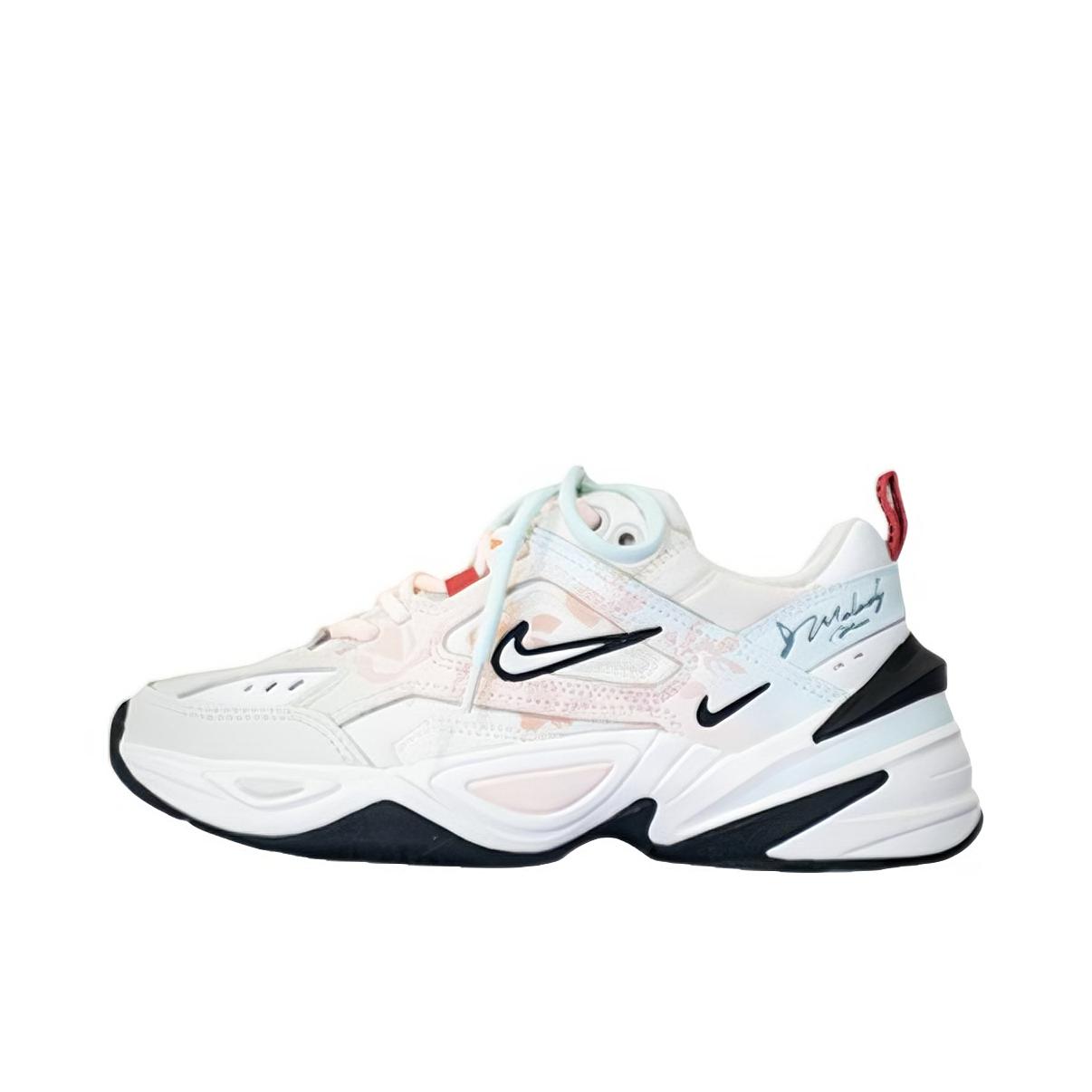推荐商品：【定制球鞋】Nike M2K 潮酷 街头 简约休闲 复古百搭 橡胶 网布 合成革 织物 防滑 圆头 防水 增高 泼墨 包裹性 做旧高街 废土风 老爹鞋 脏脏鞋 女款/薄荷奶芙
