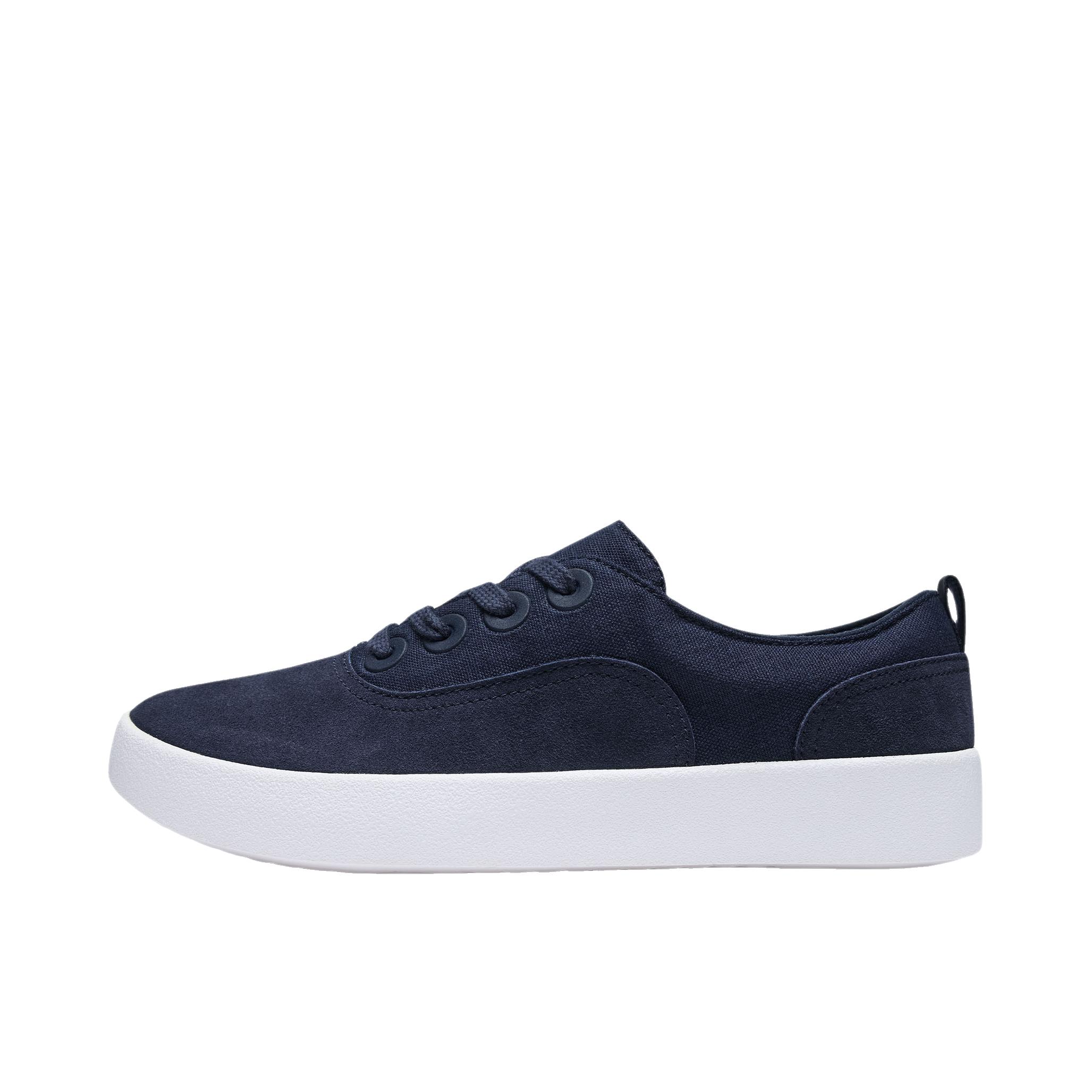 推荐商品：Allbirds Cruiser Coastal 板鞋 舒适百搭透气 极地白底/深海蓝