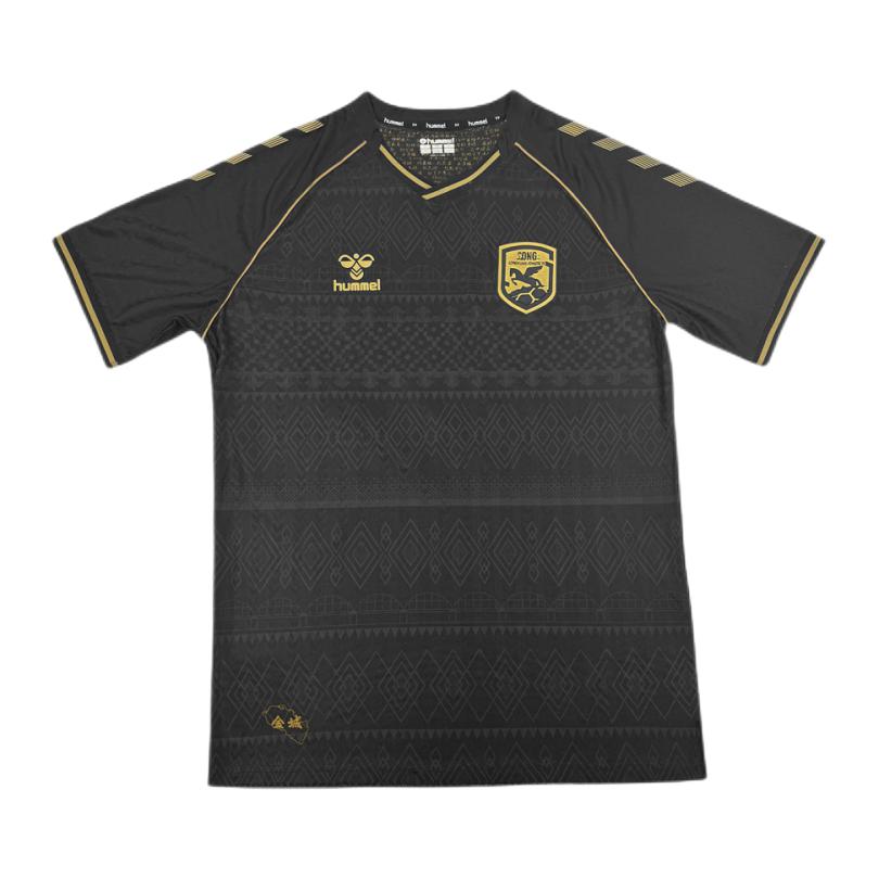 推荐商品：hummel 2026SS 吸湿透气直筒型短袖足球服 黑