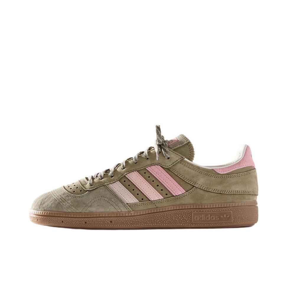 推荐商品：adidas Originals Handball Spezial 薄底鞋 T头鞋 德训鞋 板鞋 简约百搭复古轻便防滑耐磨贴合圆头耐穿 Kith Classics联名/棕色/粉色