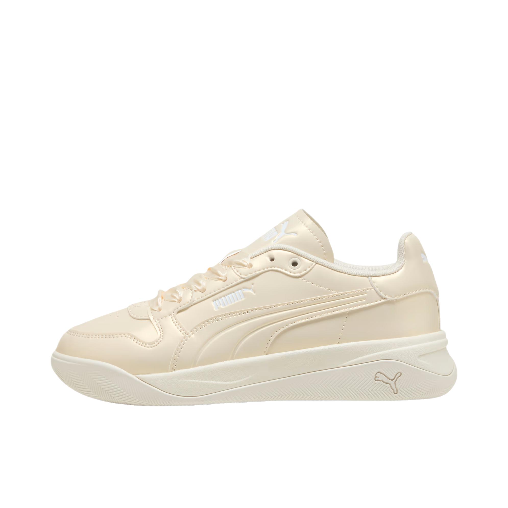 推荐商品：Puma/彪马 Court 训练鞋 系带圆头舒适百搭 阿尔卑斯雪/暖白色