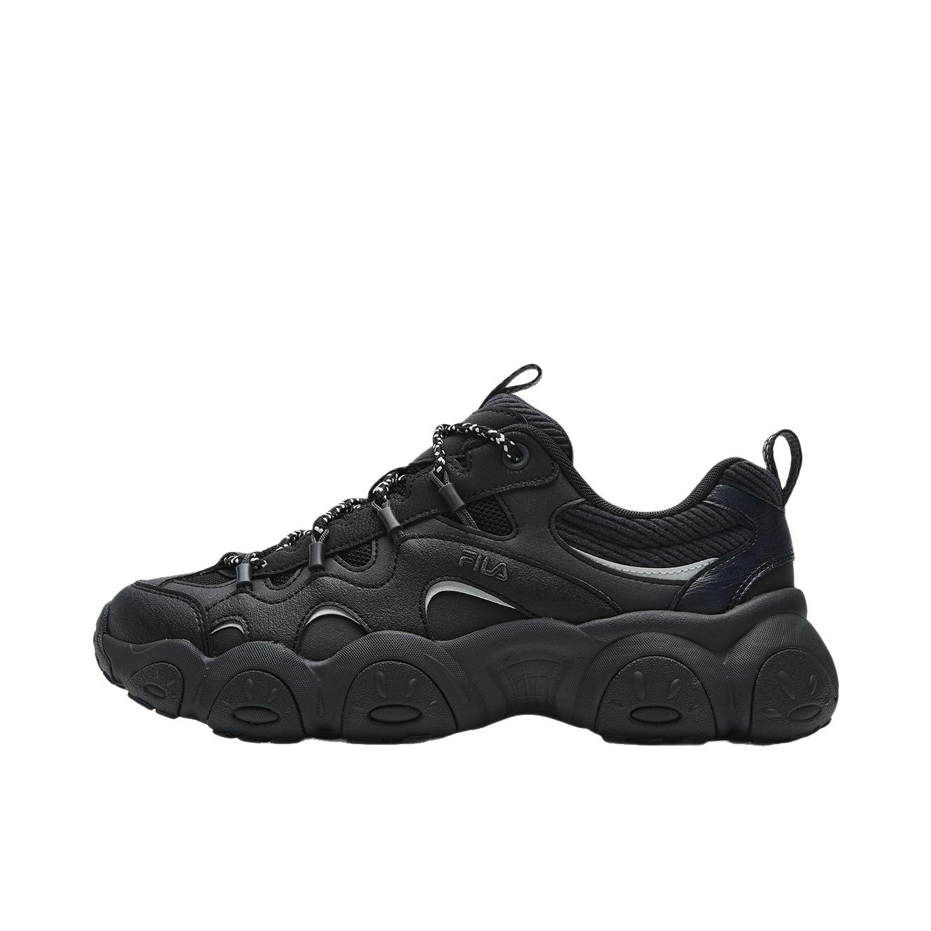 推荐商品：FILA/斐乐 猫爪7代 老爹鞋 复古休闲增高低帮南方版包裹性加绒版减震轻便厚底鞋防滑 女款/骏马黑/黑沙灰