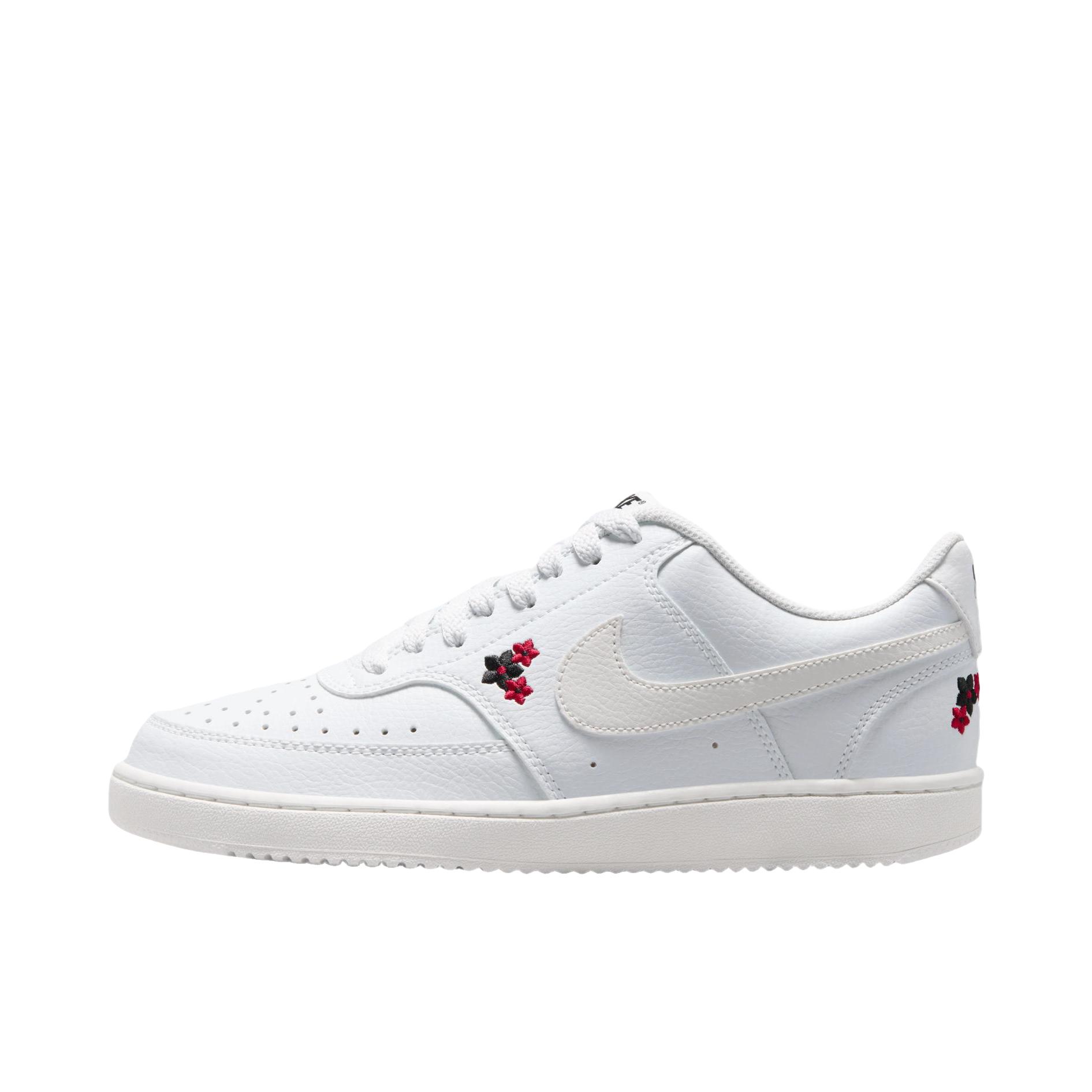 推荐商品：Nike Court Vision 板鞋 复古缓震抓地防滑轻便 白色/花卉