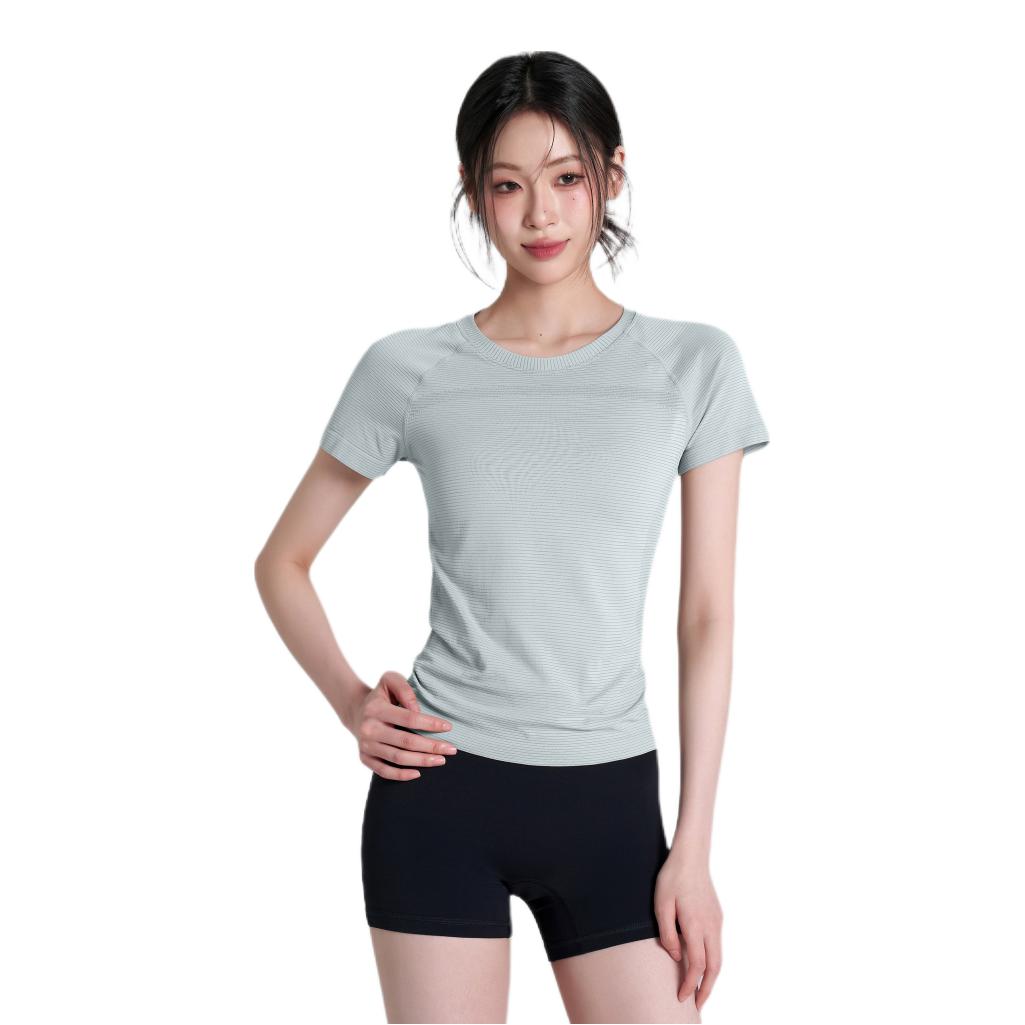 推荐商品：岚纹 2026SS 速干修身套头短袖瑜伽服 女装 LWTX0298DX 天蓝