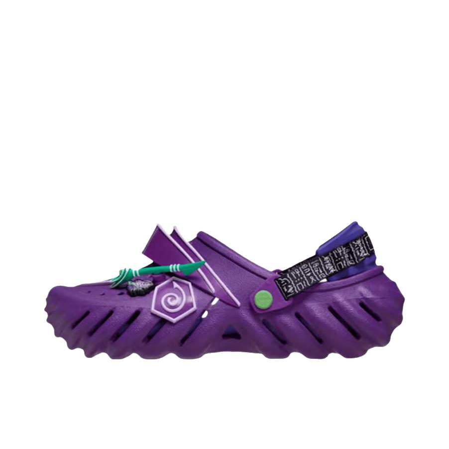 推荐商品：Crocs/卡骆驰 Echo Clog 波波 防滑包头 轻便舒适 一脚蹬 圆头 沙滩运动 涉水 缓震 洞洞鞋 凉鞋 游戏王联名/紫色