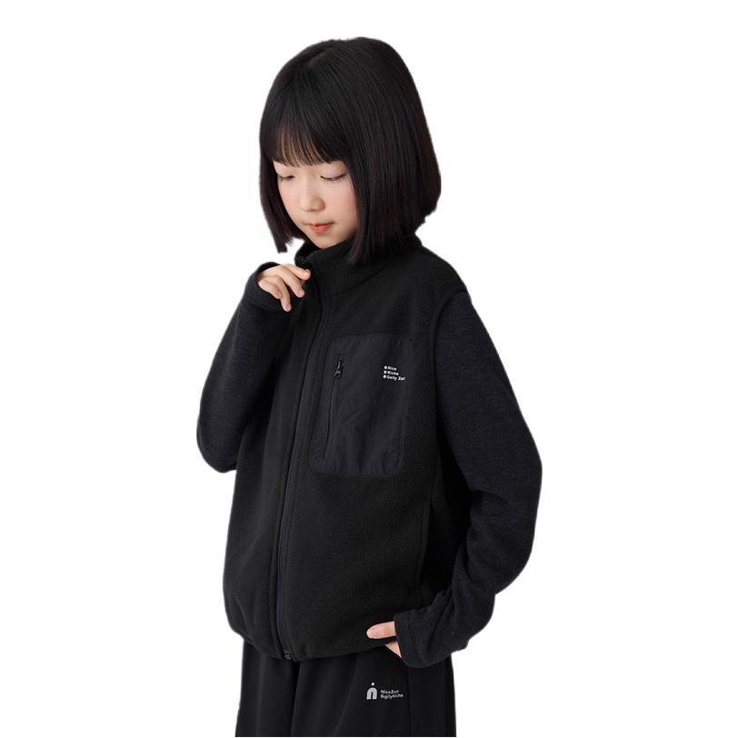 推荐商品：NNGZ童装 2026AW 抗静电修身摇粒绒马甲 中大童 B26CM0086H 黑