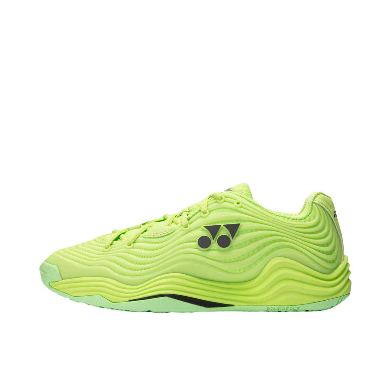 推荐商品：YONEX/尤尼克斯 Power Cushion 网球鞋 圆头透气时尚潮流 青柠绿
