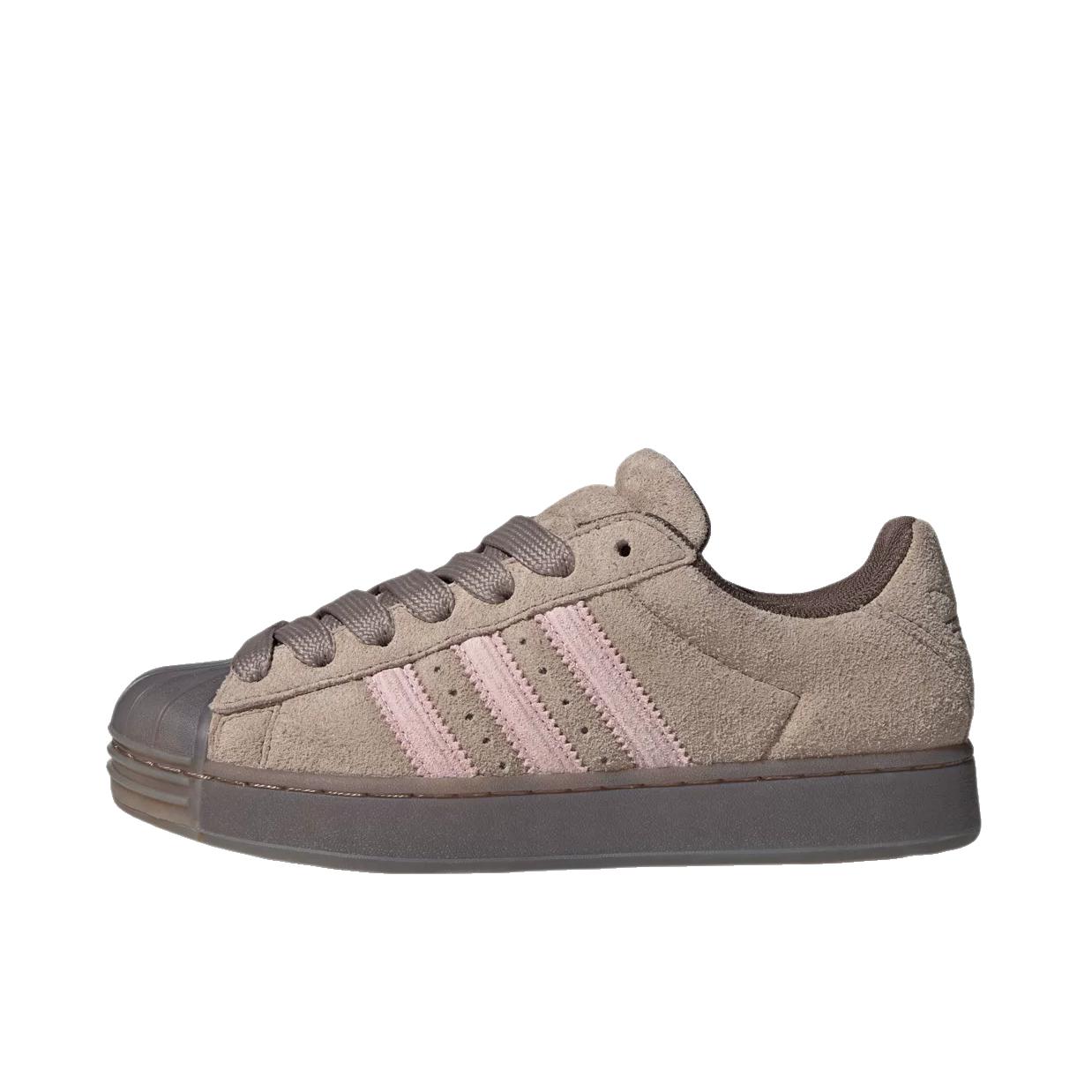 推荐商品：adidas Originals SUPERSTAR ST 板鞋 圆头平跟橡胶贴合耐穿 粉棕色/粉色/岩层深土地棕