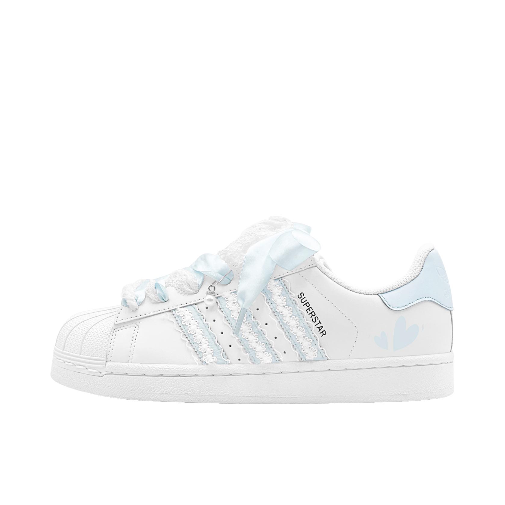 推荐商品：【定制球鞋】 adidas Originals Superstar 板鞋 防踢减震防滑耐磨百搭潮流时尚合成革贝壳头 女款/冰蓝蕾丝