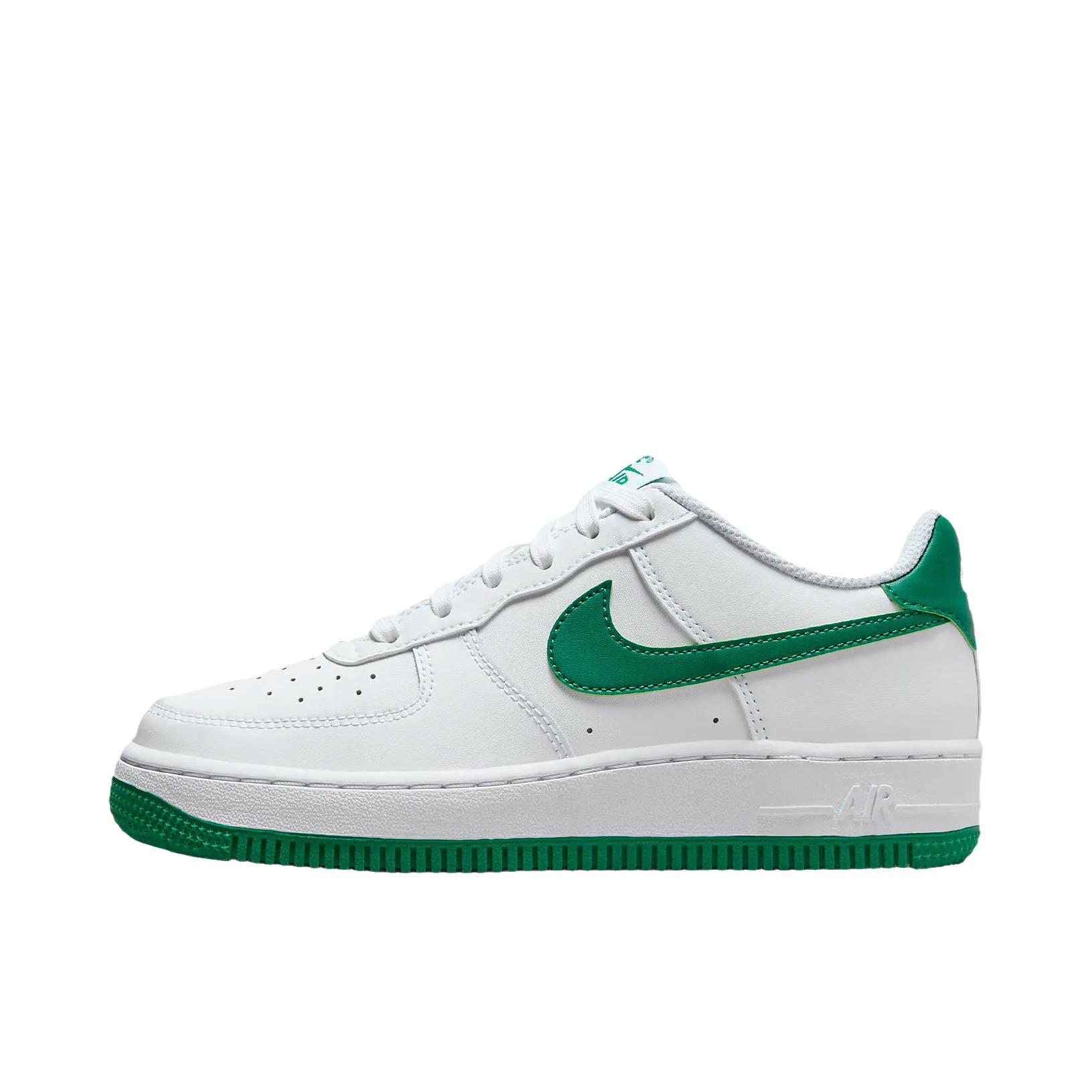 推荐商品：Nike Air Force 1 空军一号 板鞋 轻便舒适百搭耐磨防滑复古 大童/白色/绿色 