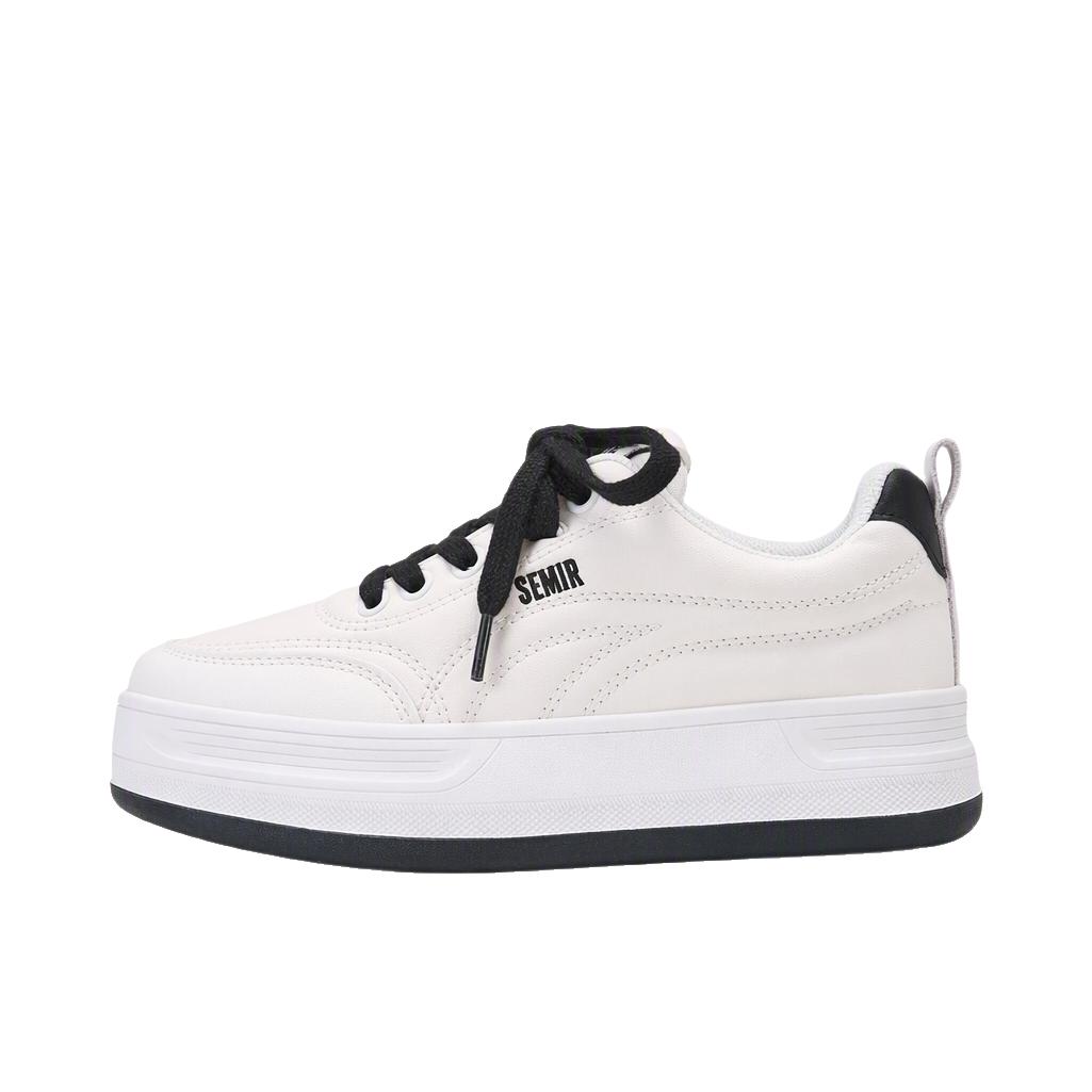 推荐商品：Semir/森马 板鞋 百搭厚底增高 SKL261055 女款/米色/黑色