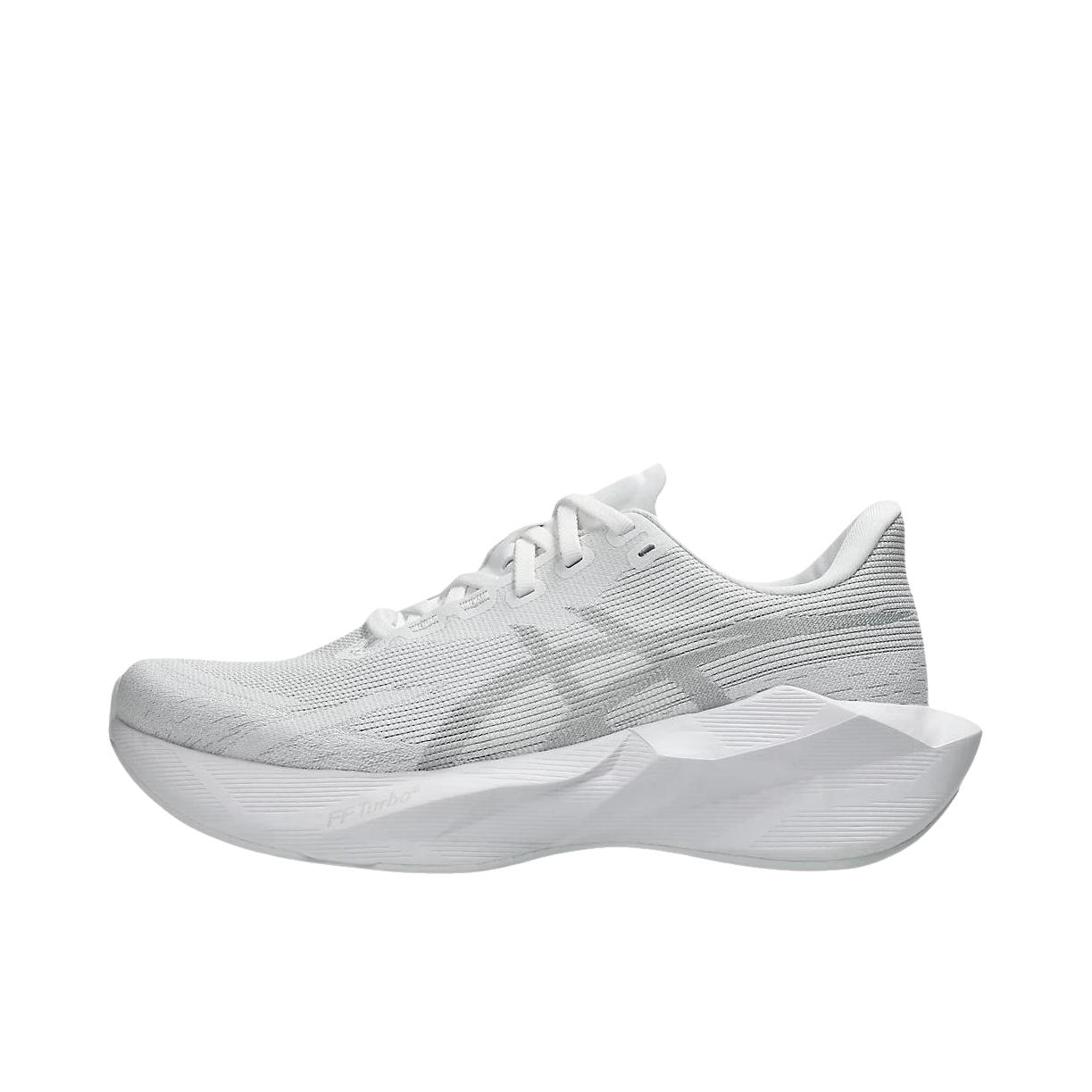 推荐商品：Asics/亚瑟士 NOVABLAST 6 跑鞋 轻量缓震耐磨透气 白色