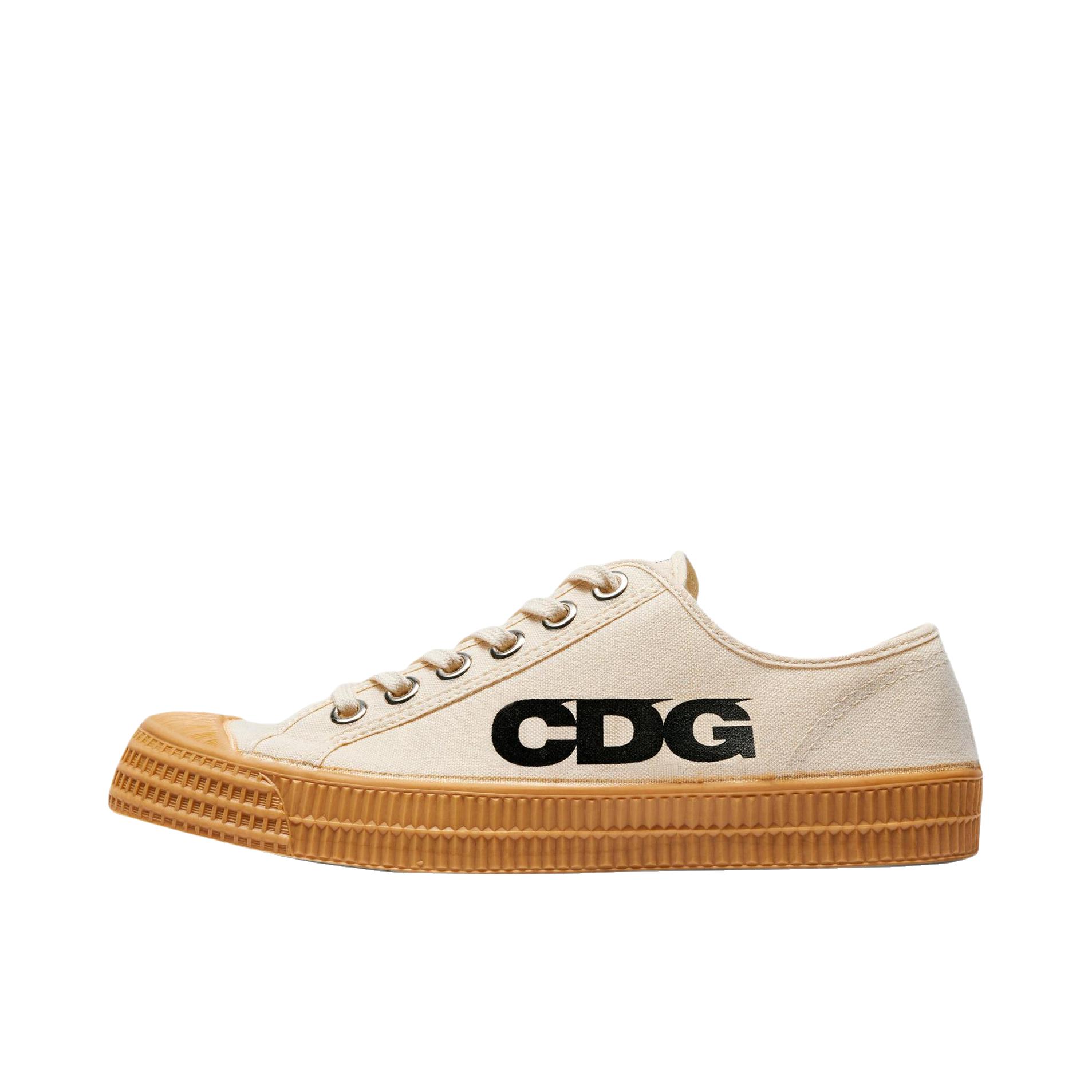 推荐商品：CDG Play/川久保玲 Novesta Star Master 帆布鞋 百搭防滑耐磨 米色
