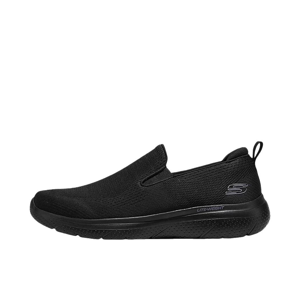 推荐商品：Skechers/斯凯奇 GENO 运动休闲鞋 百搭透气轻便 纯黑色 