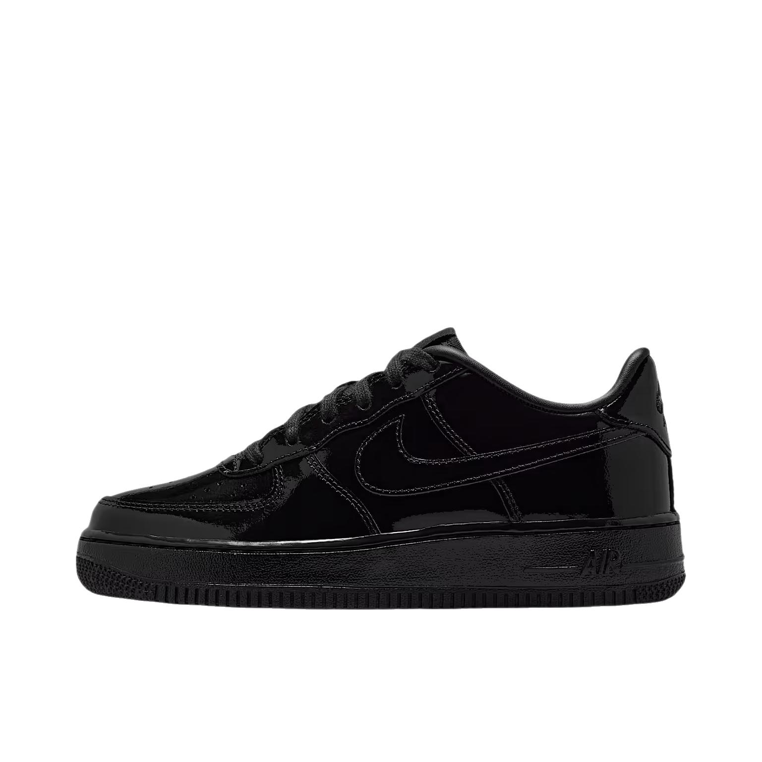 推荐商品：Nike Air Force 1 空军一号 板鞋 轻便舒适百搭耐磨防滑复古 GS款/纯黑色