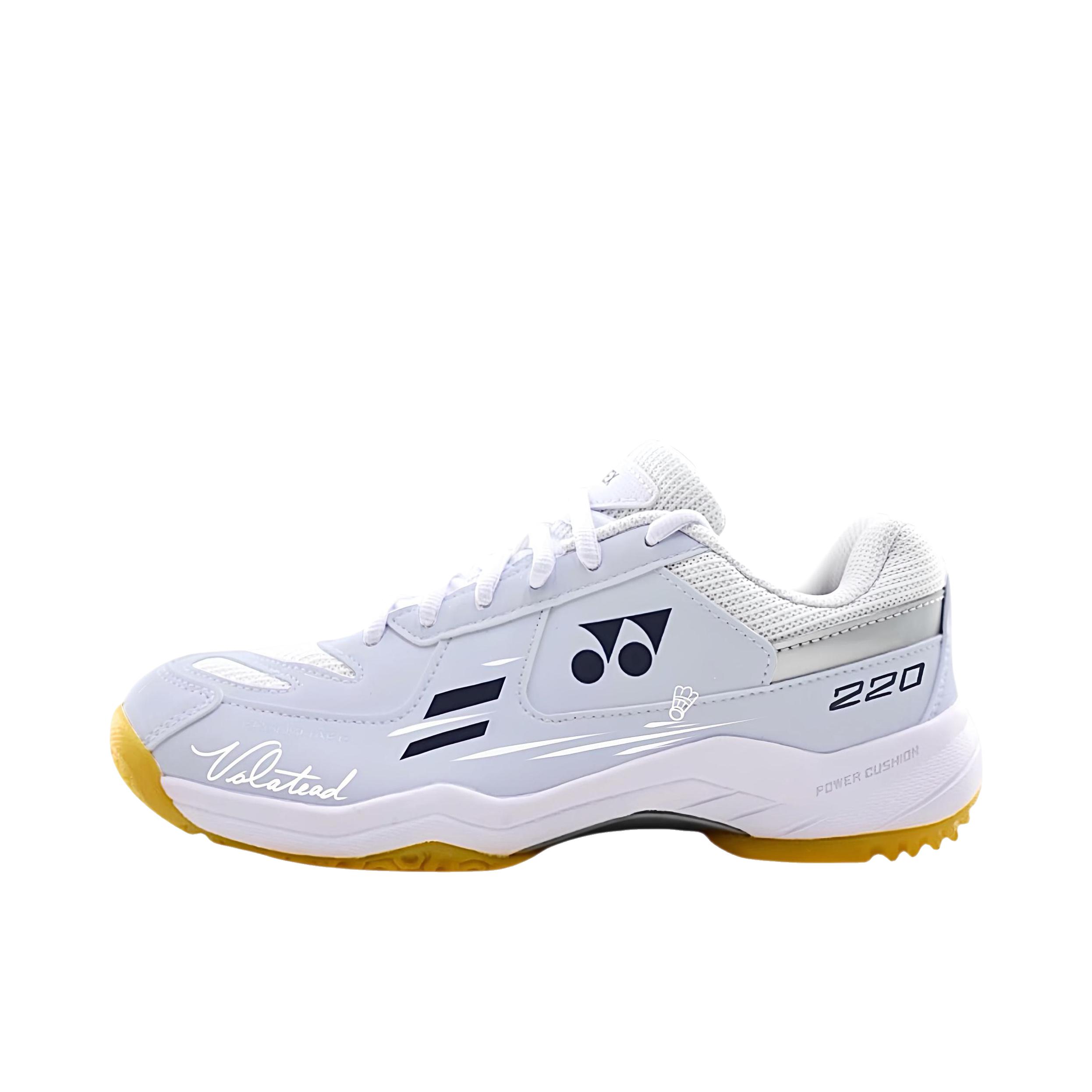 推荐商品：定制款 YONEX/尤尼克斯 Power Cushion 羽毛球鞋 百搭校园简约减震 蓝色/紫色/白色/银色