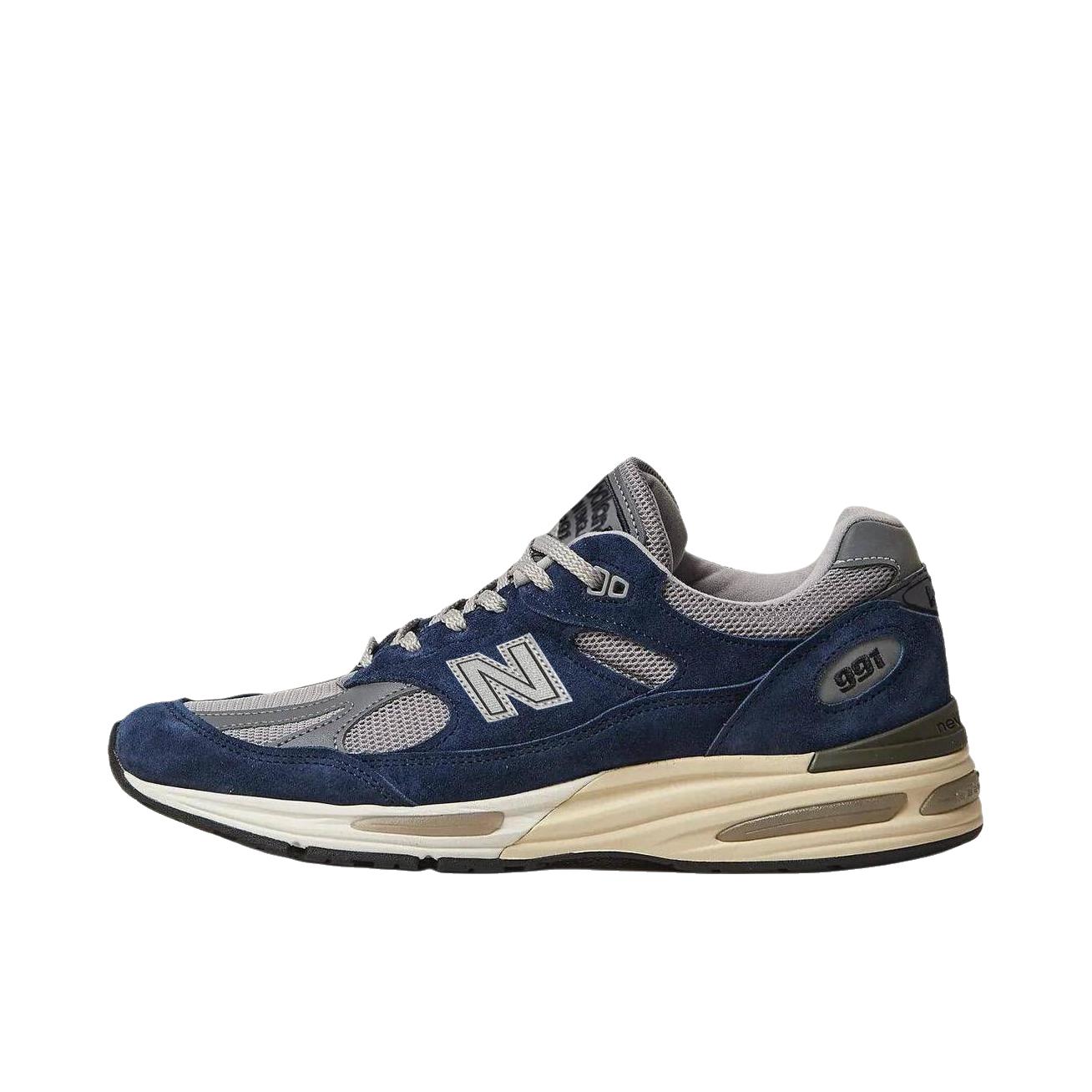 推荐商品：New Balance 991 v2 跑鞋 防滑耐磨网布透气绒面皮合成革舒适圆头复古贴合 D宽/深蓝色/灰色