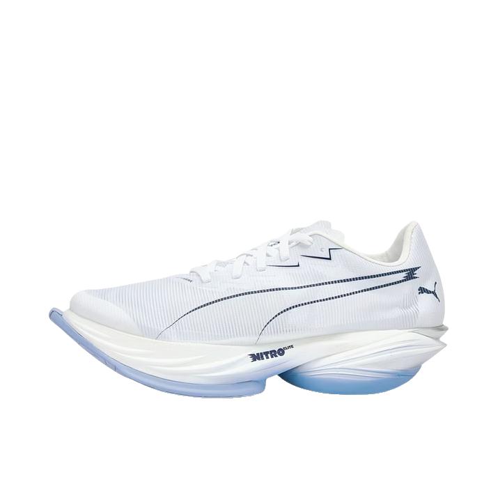 推荐商品：Puma/彪马 FAST-R NITRO Elite 3 异爪 缓震 防滑 轻量 系带 氮气碳板 马拉松 竞速 跑鞋 白色/天蓝色