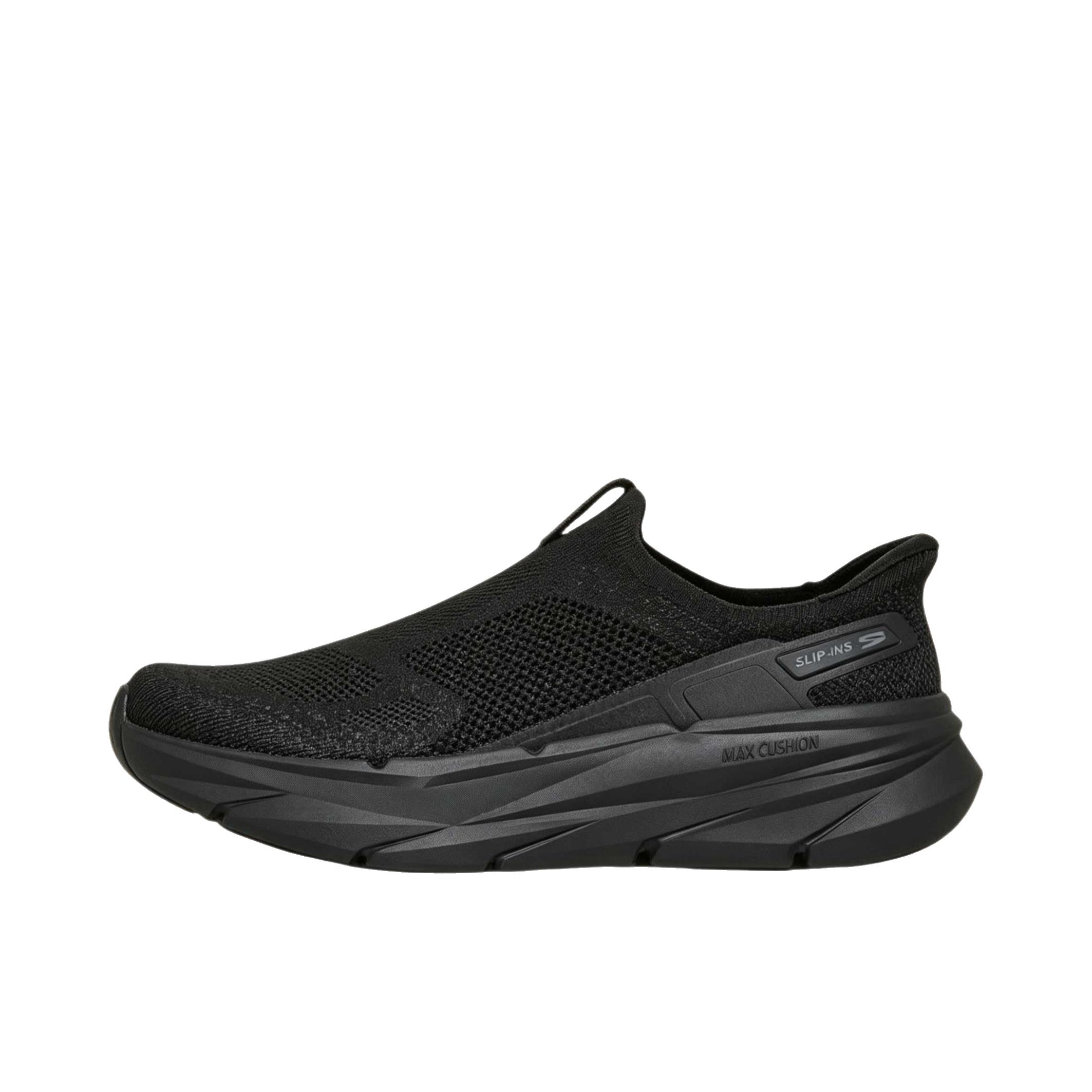 推荐商品：Skechers/斯凯奇 跑鞋 耐磨透气支撑轻便 221222 纯黑色