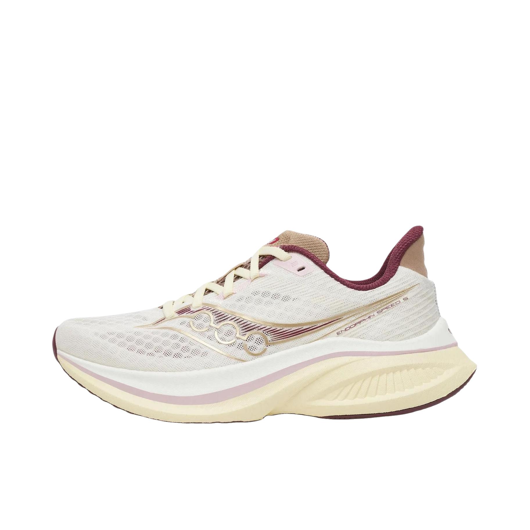 推荐商品：Saucony/索康尼 Endorphin Speed 啡速 5 缓震回弹 轻便透气 舒适耐磨 竞速 马拉松 越山向海 尼龙板 长距离 训练 防滑 跑鞋 象牙白/枣红配色 