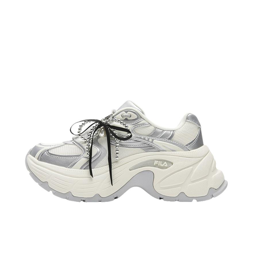 推荐商品：FILA/斐乐 鱼刺 老爹鞋 舒适时尚百搭 女款/奶白色/太空银