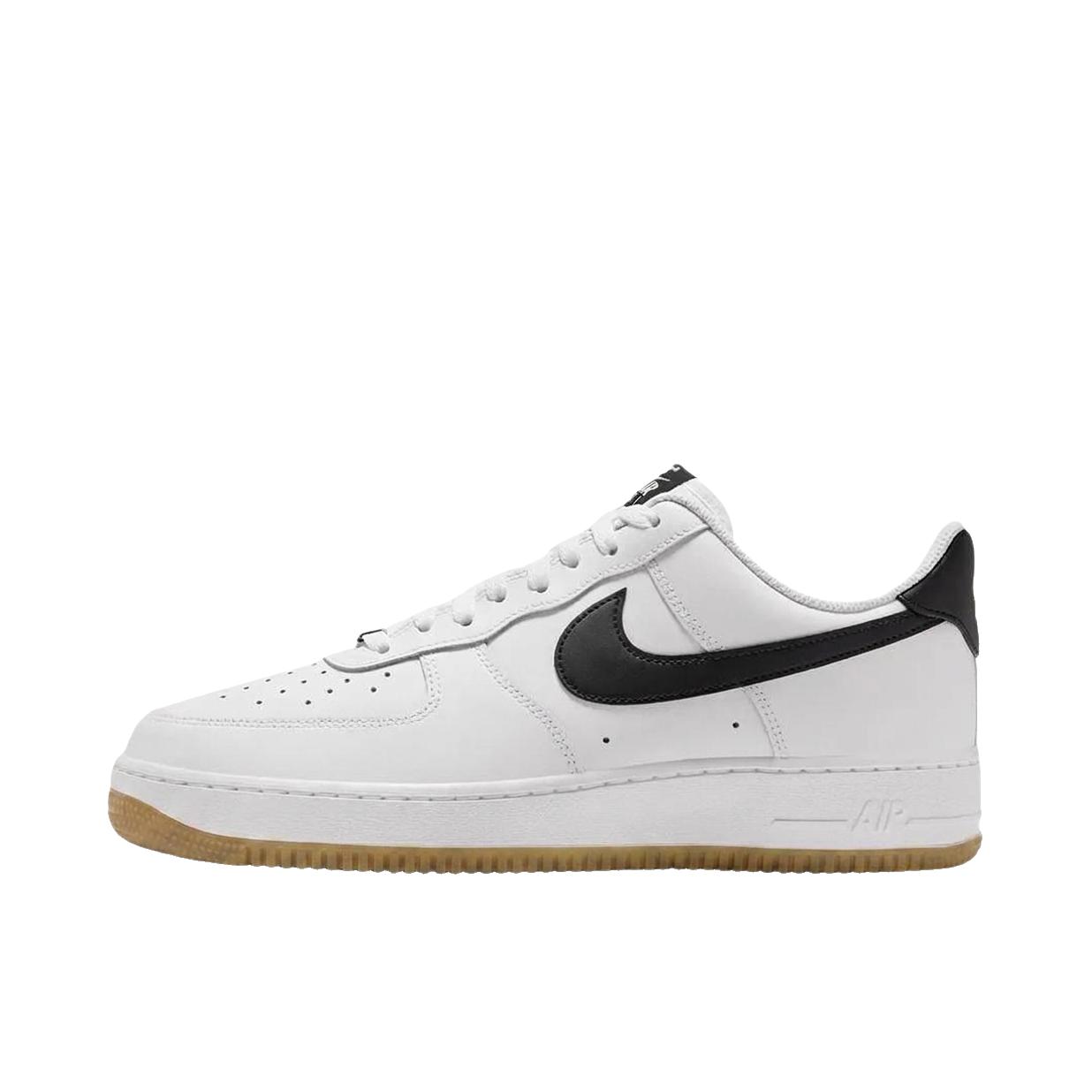 推荐商品：Nike Air Force 1 空军一号 板鞋 轻便舒适百搭耐磨防滑复古 低帮/白色/黑色/棕色