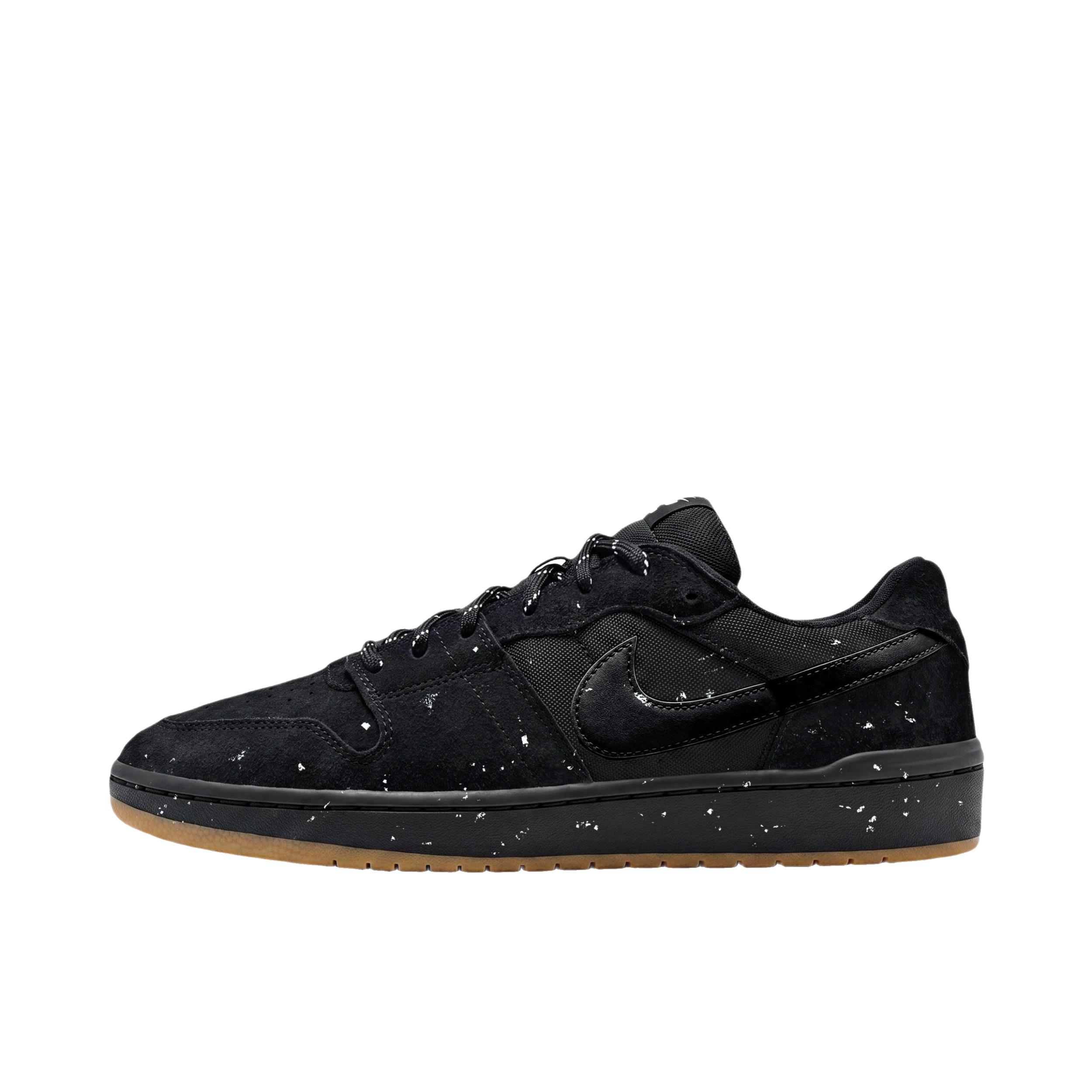 推荐商品：定制款 Nike SB Code 58 板鞋 美式机能甜酷简约 低帮/墨驰