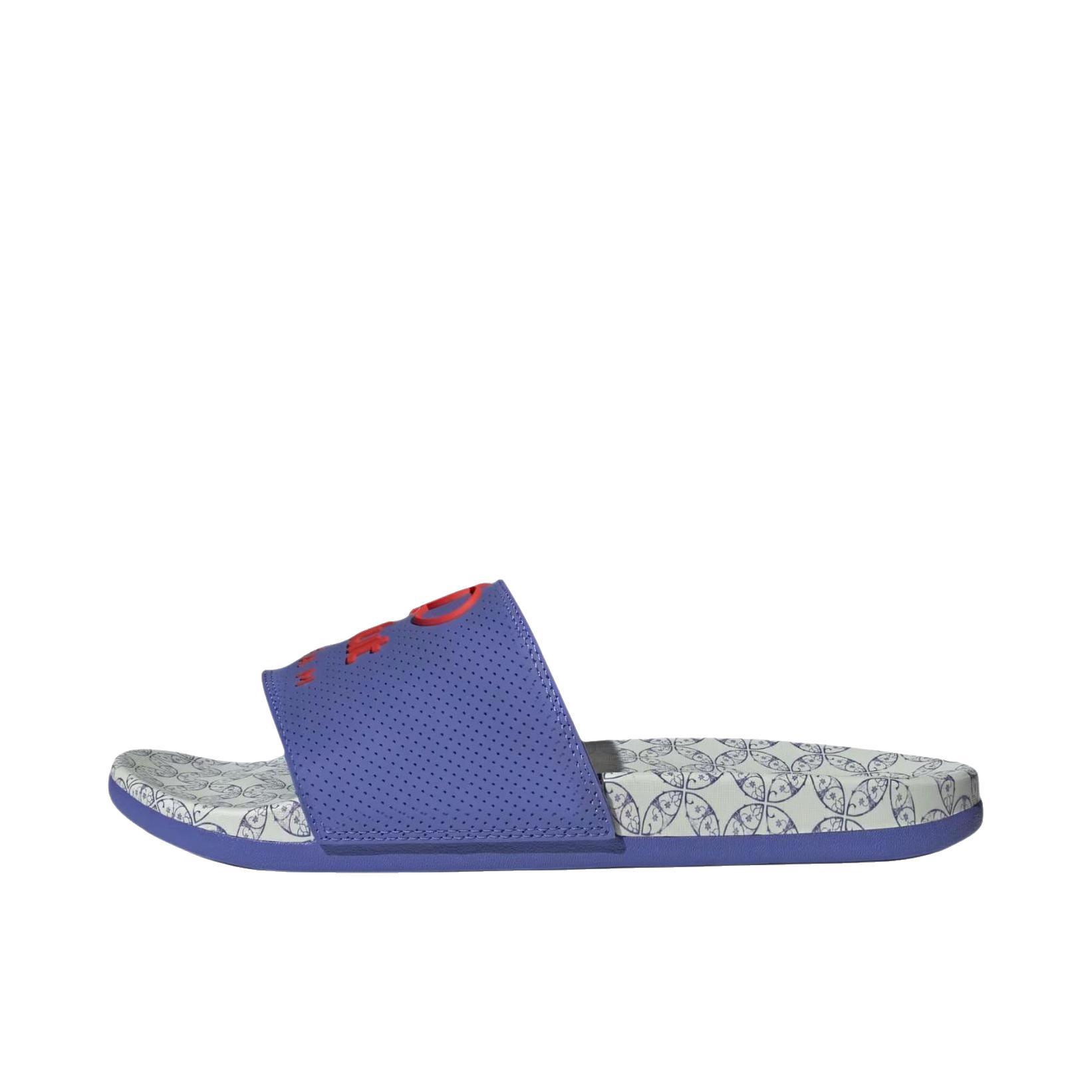 推荐商品：adidas Adilette Comfort 防滑耐磨 轻便透气 简约 防水 舒适百搭一字 休闲 拖鞋 蓝色/红色