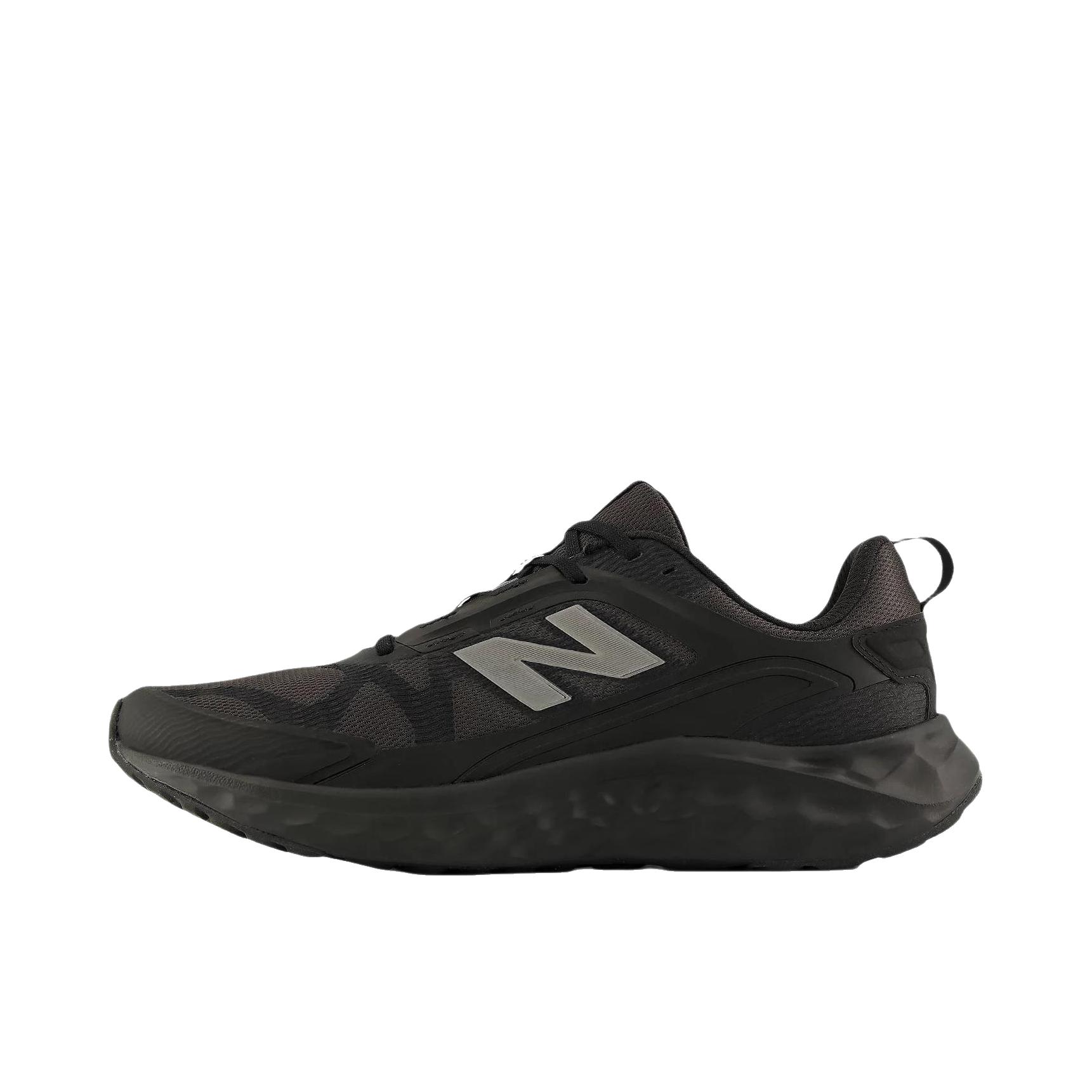 推荐商品：New Balance Arishi v4 Utility 跑鞋 柔软耐磨透气 低帮/黑色/深银色