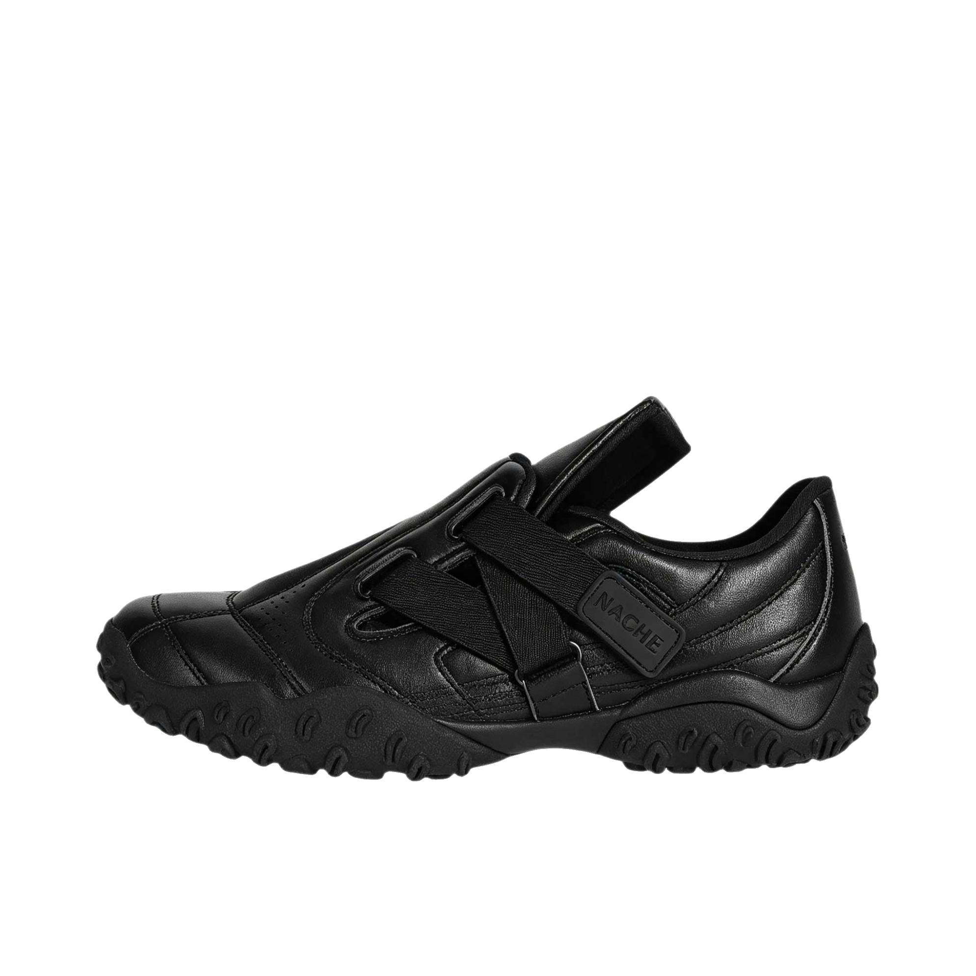 推荐商品：FILA/斐乐 ECHAPPE 运动休闲鞋 缓震魔术贴圆头 低帮/女款/黑色