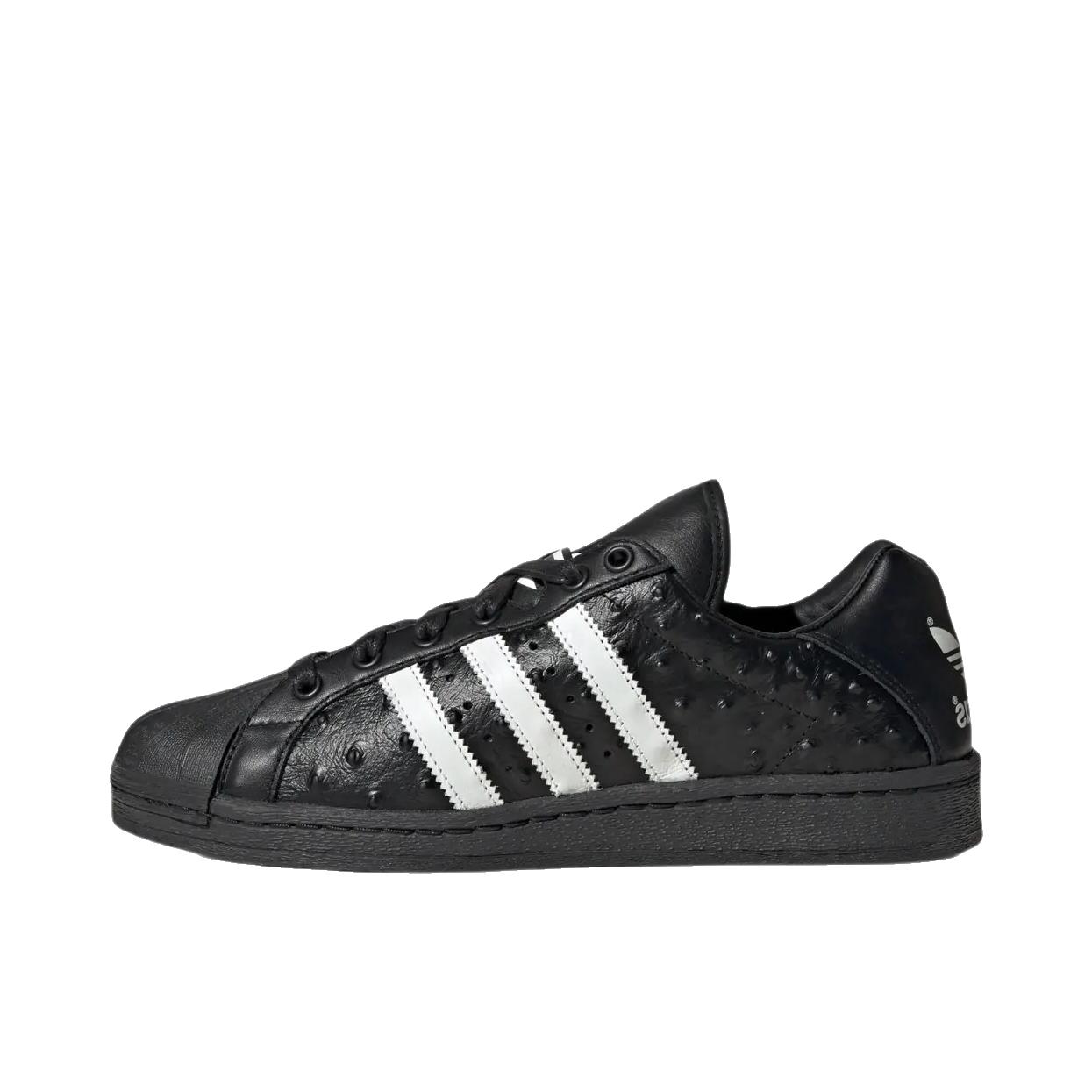 推荐商品：adidas Originals Superstar 2 板鞋 复古防滑耐磨贝壳头贴合圆头支撑 黑色/亮白色/石墨黑