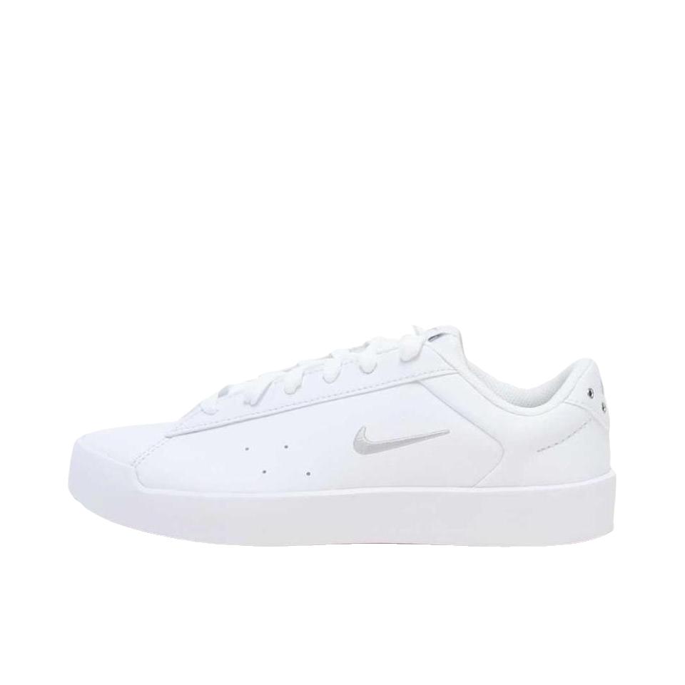 推荐商品：Nike Court Heritage 板鞋 百搭厚底系带圆头 低帮/女款/白色