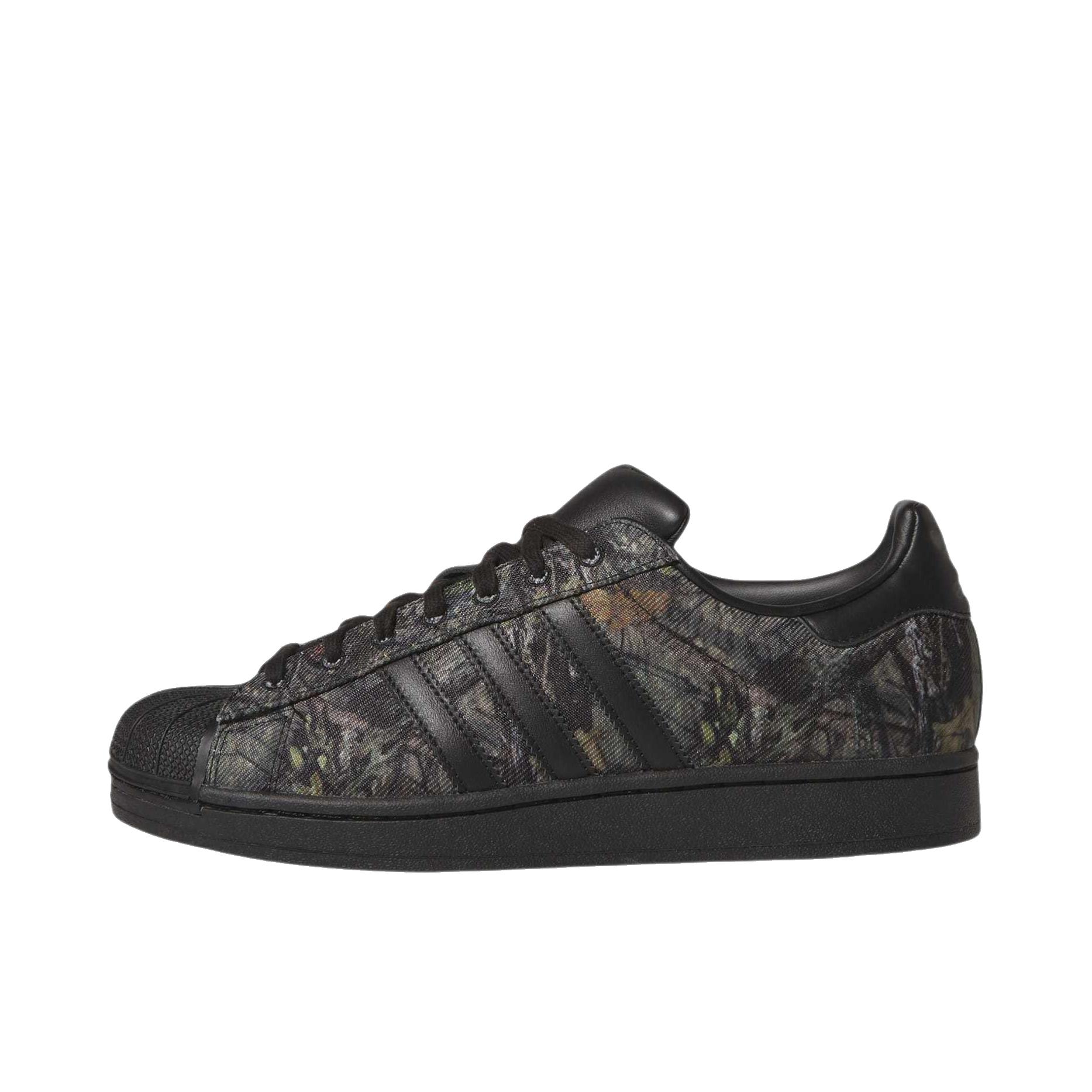 推荐商品：adidas Originals Superstar 2 板鞋 复古防滑耐磨贝壳头贴合圆头支撑 低帮/核心黑/卡其六/胶色