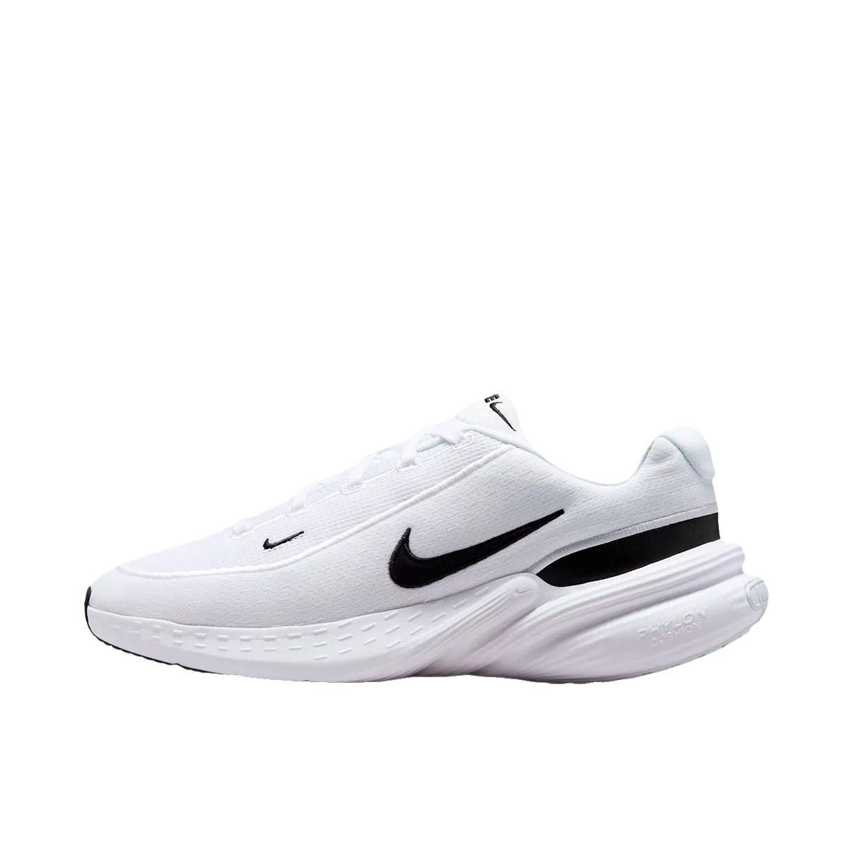 推荐商品：Nike Uplift SC 跑鞋 防滑耐磨舒适轻便低帮时尚潮流抓地贴合美观耐用训练 低帮/白色/黑色