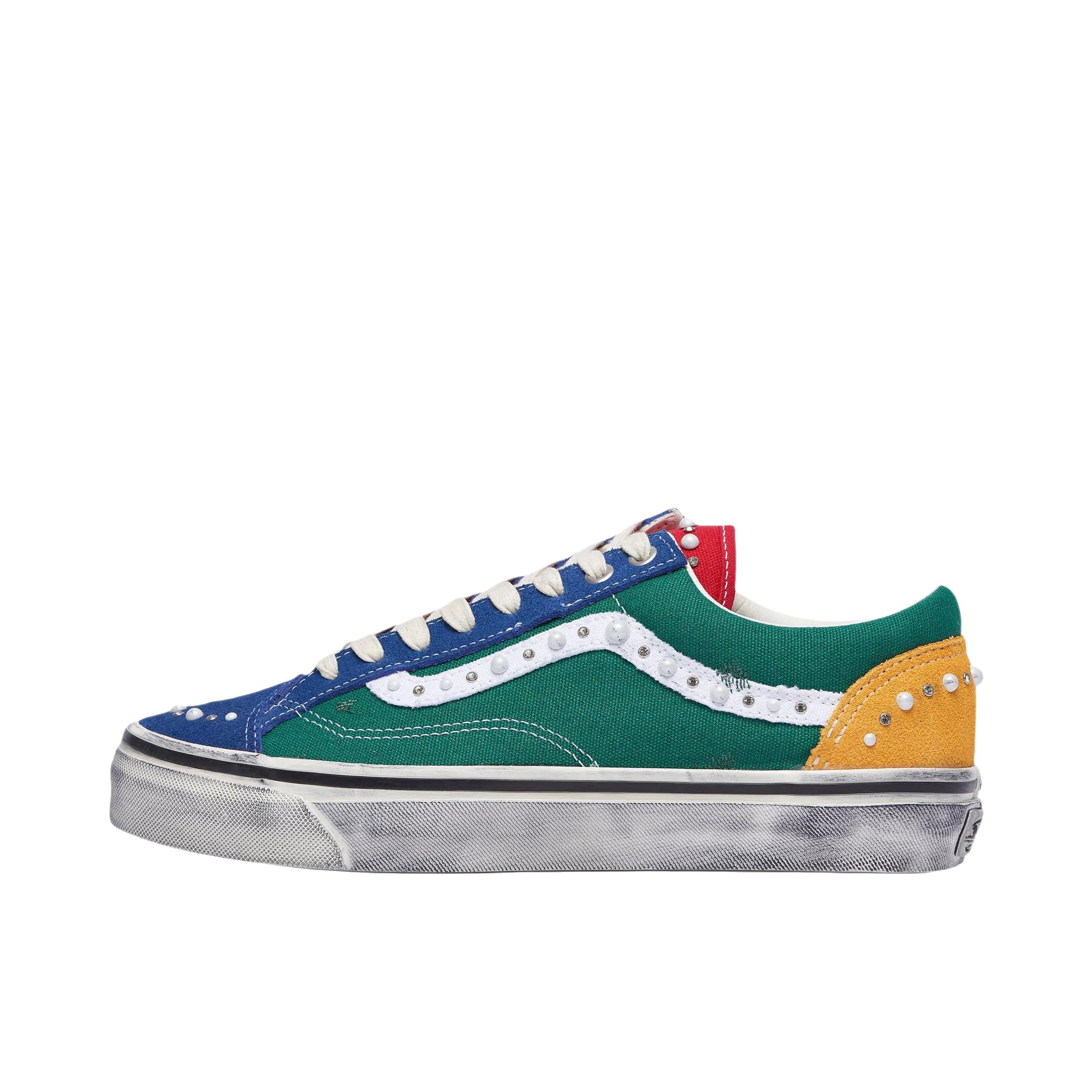 推荐商品：Vans/范斯 Old Skool 36 板鞋 简约复古时尚百搭防滑耐磨舒适减震轻便透气拼接贴合支撑 低帮/绿色/蓝色/黄色/红色/白色