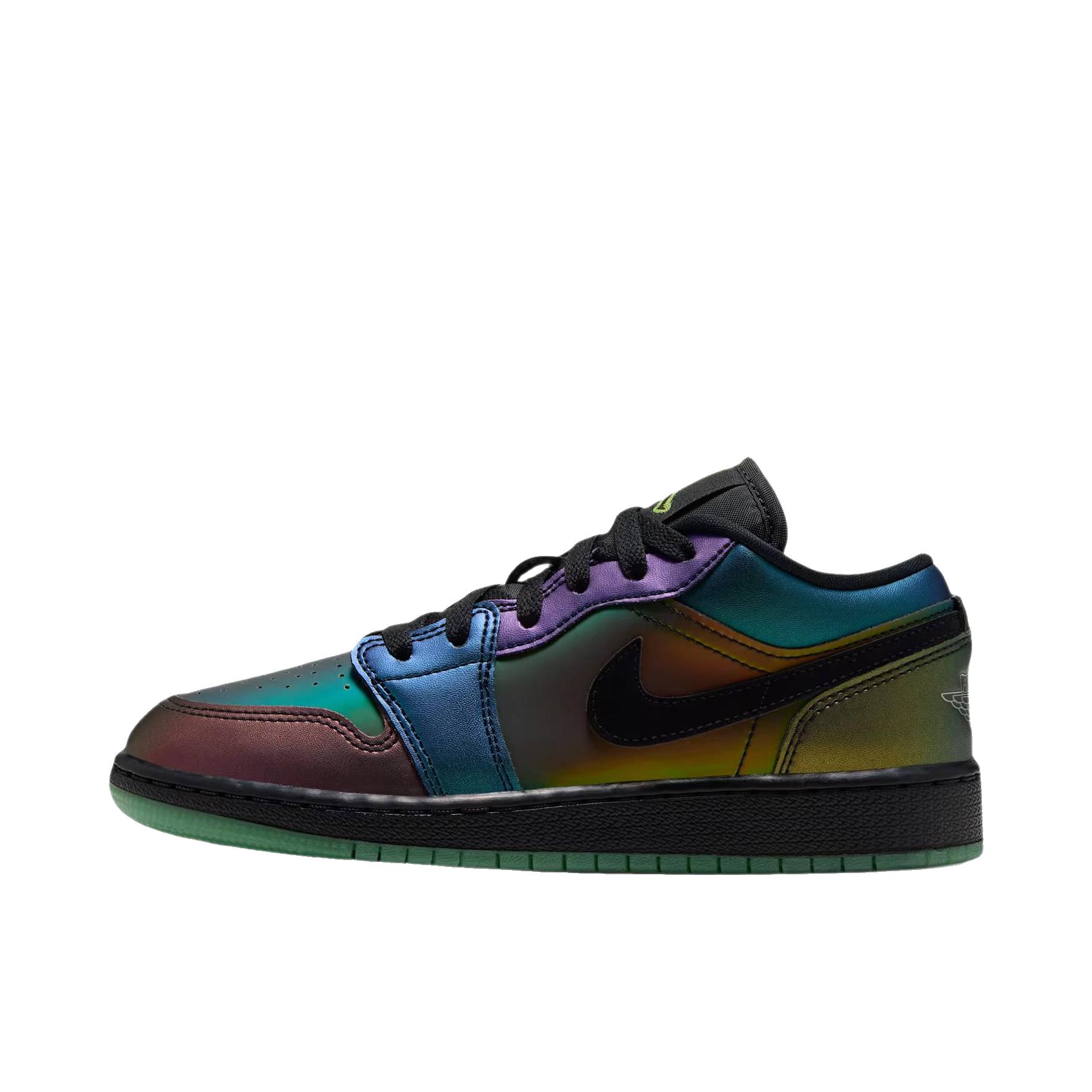 推荐商品：Air Jordan 1 板鞋 运动休闲鞋 复古潮流支撑合成革 低帮/GS款/黑色/金属银色/活力绿/黄色活力
