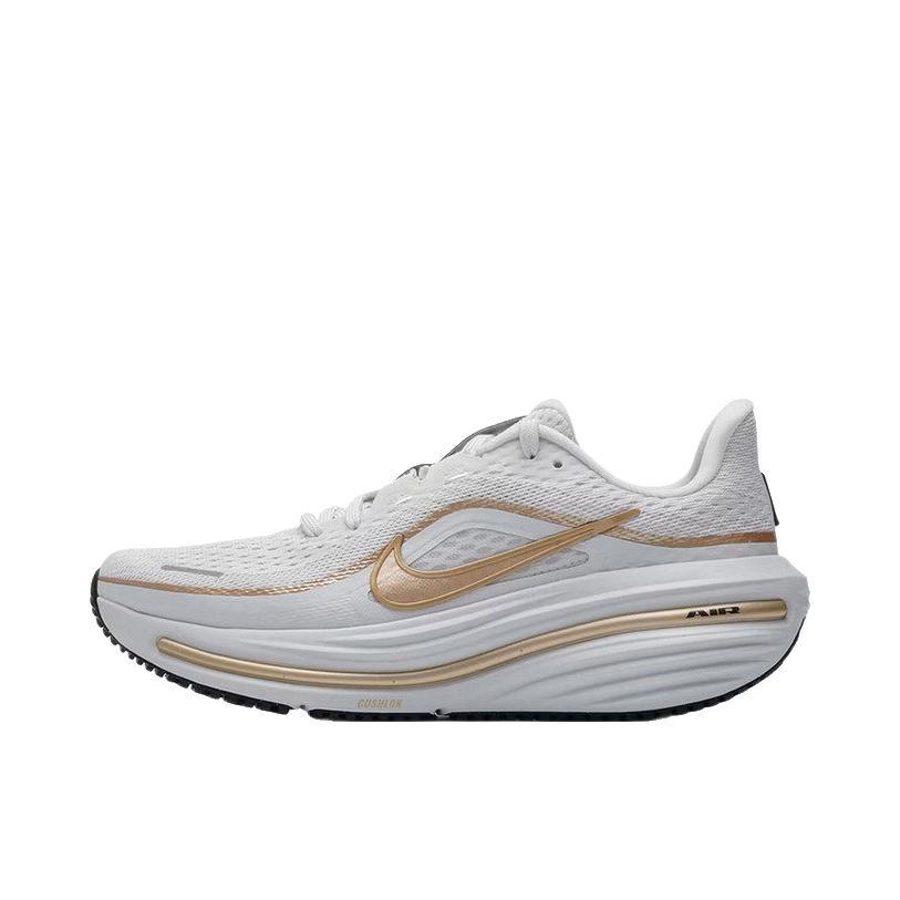 推荐商品：Nike Winflo 12 跑鞋 透气系带圆头防滑 女款/白色/金色