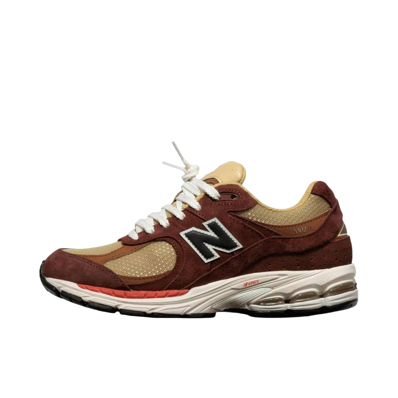 推荐商品：New Balance 2002R 跑鞋 缓震防滑耐磨透气复古拼接防水气垫慢跑支撑 D宽/深棕色/黑色