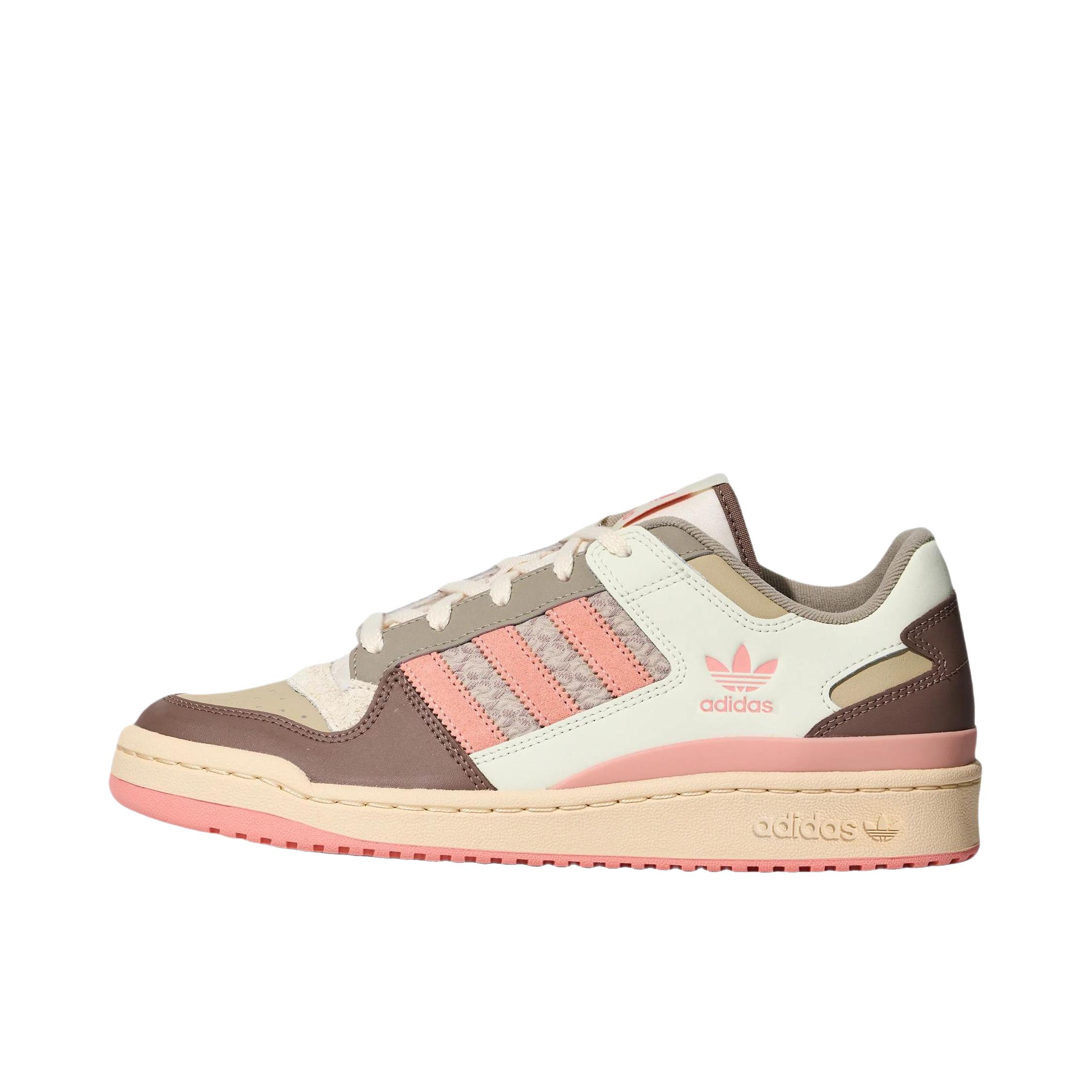 推荐商品：adidas Originals Forum 板鞋 轻便复古防滑时尚魔术贴篮球风薄底包裹性 低帮/浅卡其棕/沙暴土/象牙白