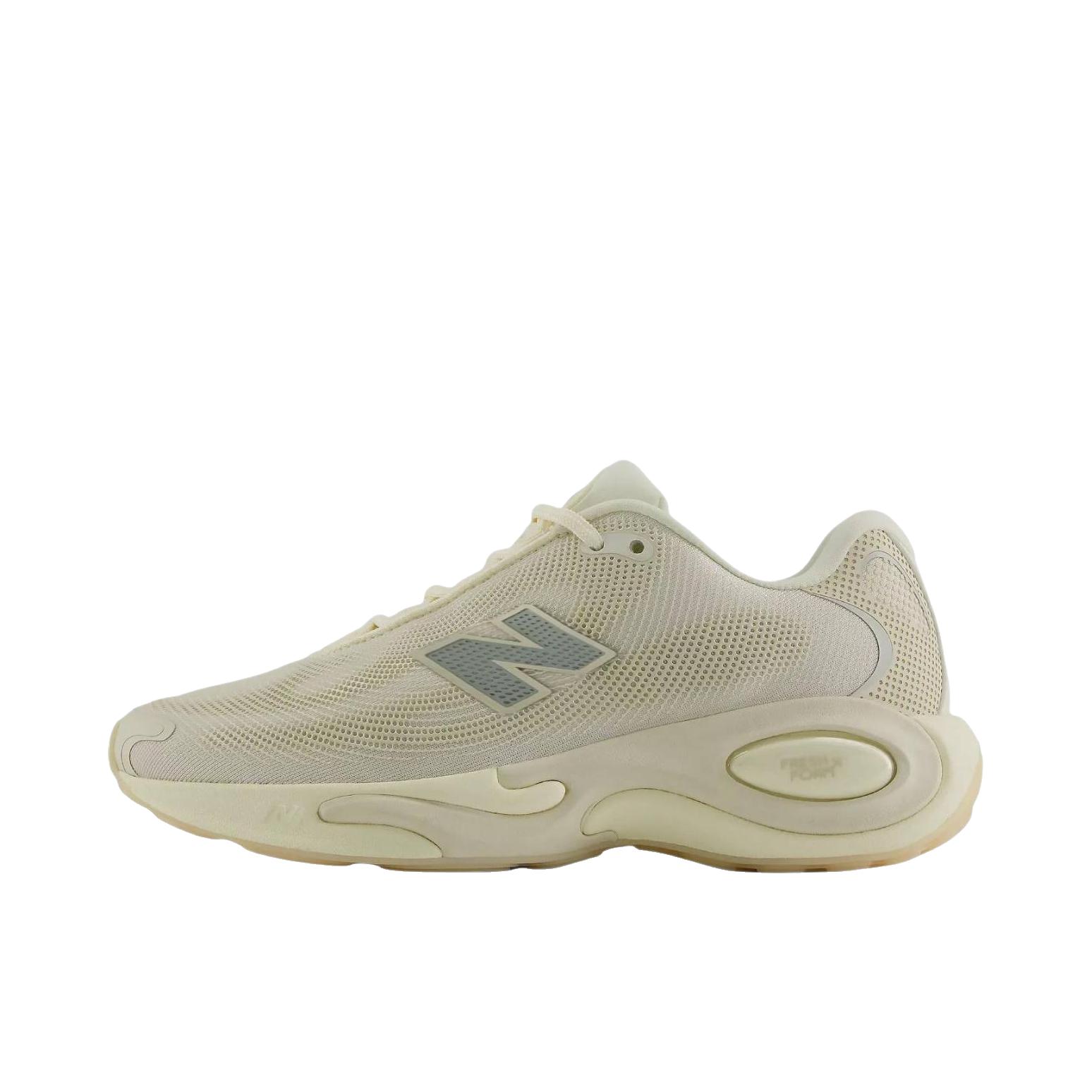 推荐商品：New Balance AC Runner 跑鞋 支撑圆头系带训练贴合 B宽/奶杏色
