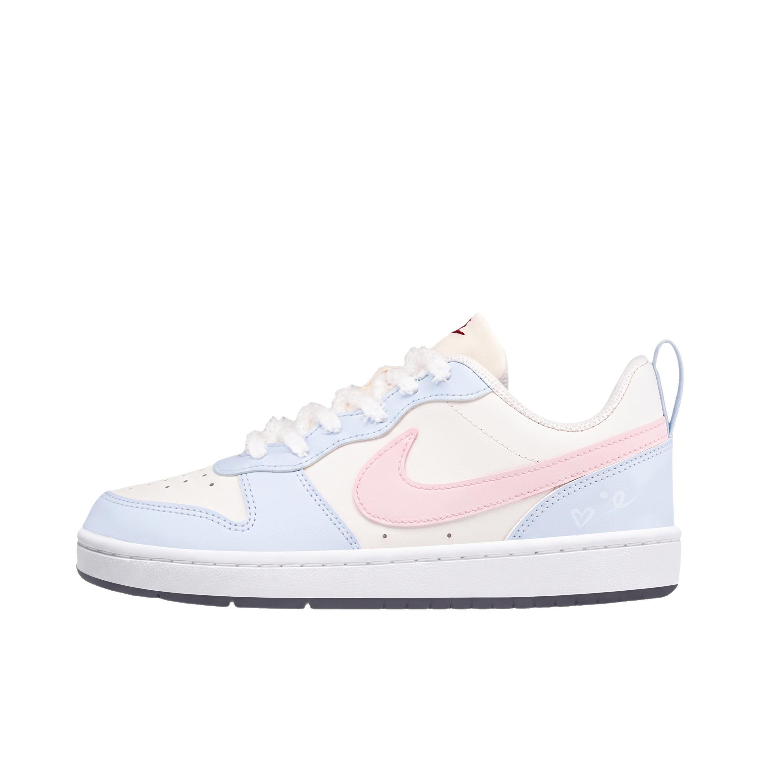 推荐商品：【定制球鞋】 Nike Court Borough 板鞋 防滑防水轻便减震手绘减龄做旧甜酷高街合成革甜妹包裹性复古婚鞋增高小白鞋薄底秋冬脏脏鞋 低帮/大童/海盐奶泡/白色