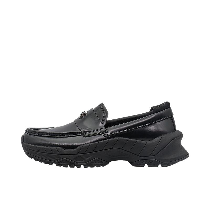 推荐商品：Cat 运动休闲鞋 户外休闲鞋舒适时尚防滑 WATTAGE WS LOAFER 女款/黑色