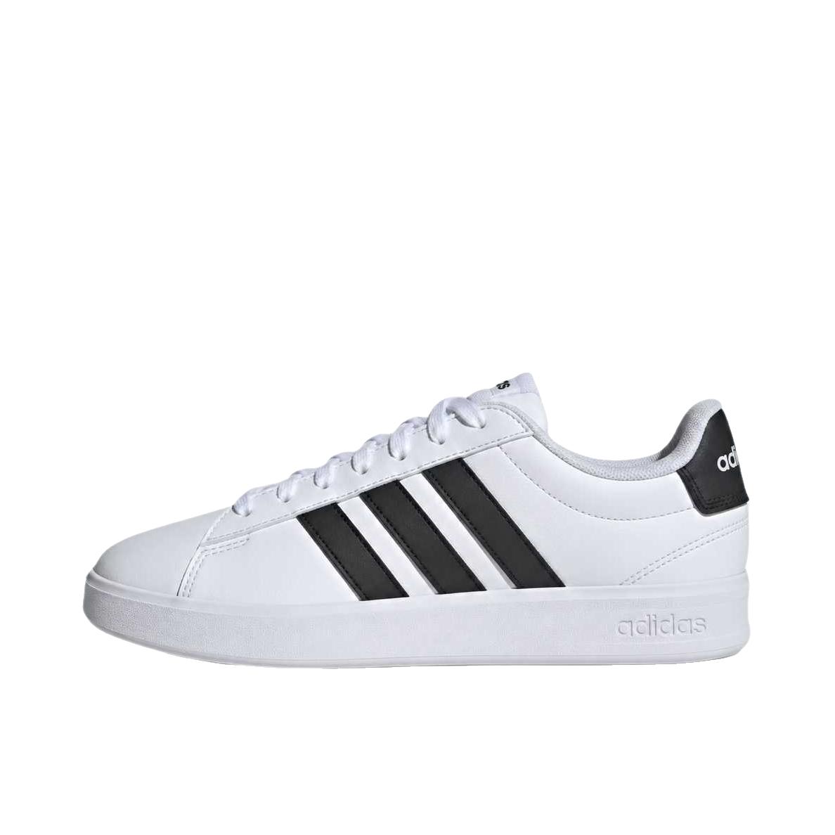 推荐商品：adidas GRAND COURT 3.0 板鞋 舒适百搭休闲耐磨贴合支撑圆头 低帮/核心黑/云白色 