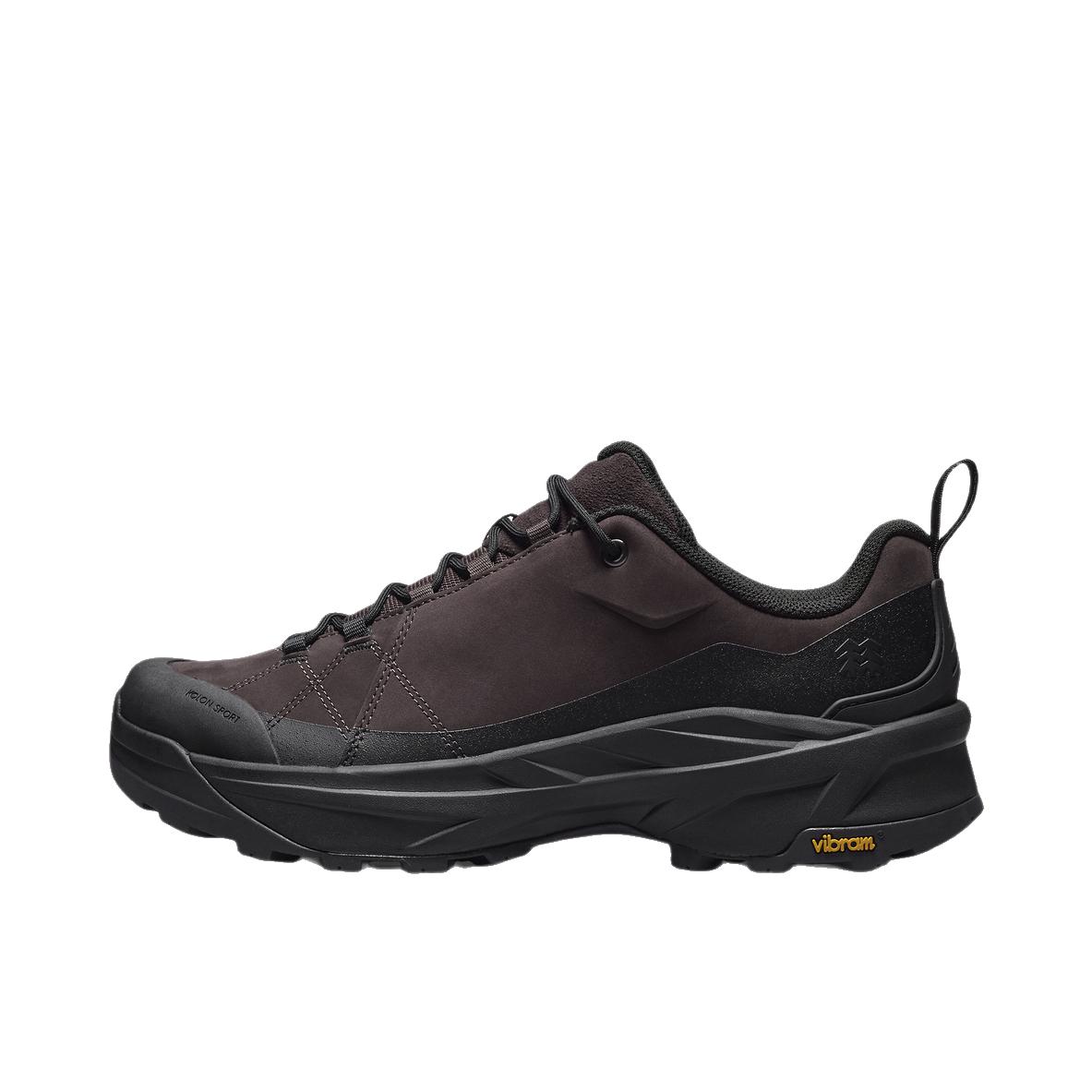 推荐商品：KOLON SPORT/可隆 K系列 户外休闲鞋 舒适百搭透气 黑色/棕色
