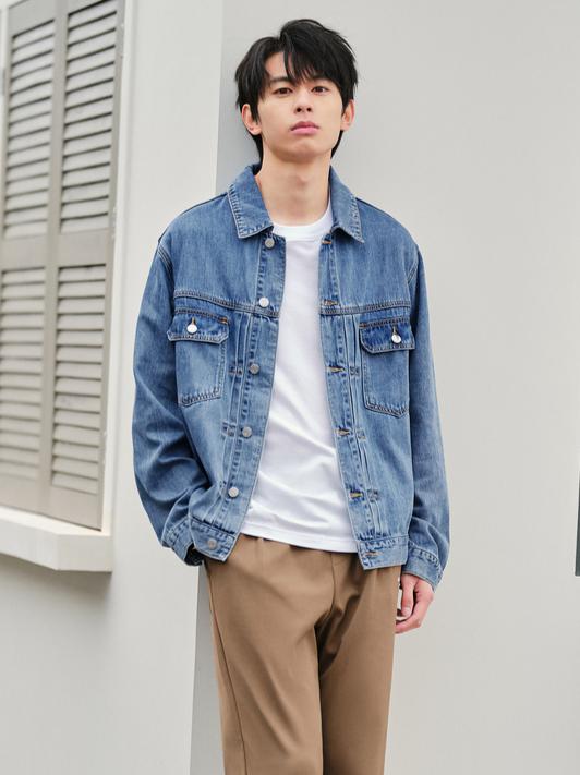 推荐商品：GXGJEANS  耐磨翻领牛仔夹克 男女同款 J24D1E800481 蓝