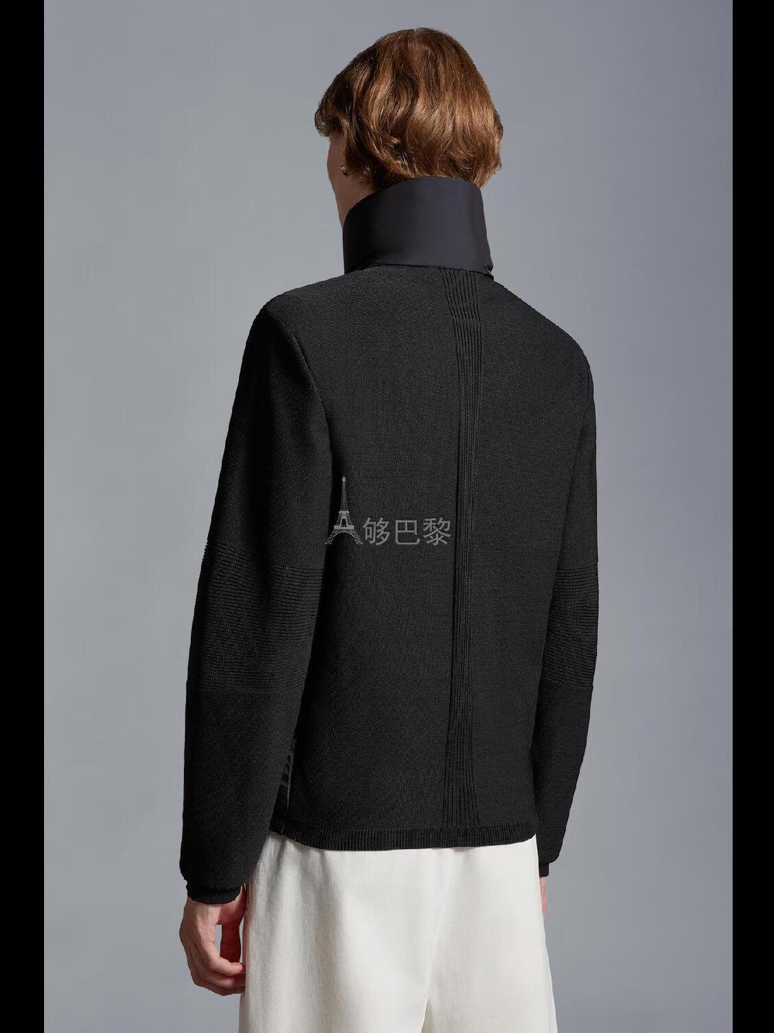 推荐商品：Moncler/蒙口 Padded Corduroy系列Citala系列拉链长袖无帽立领羽绒服 I20919B00024M1124999 黑