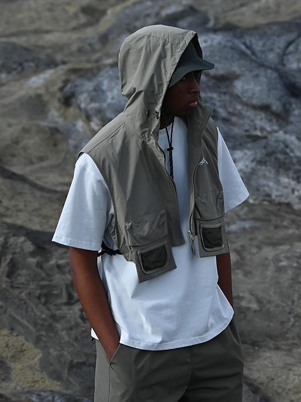 推荐商品：FORN3 耐磨防风连帽马甲 男女同款 N352 灰