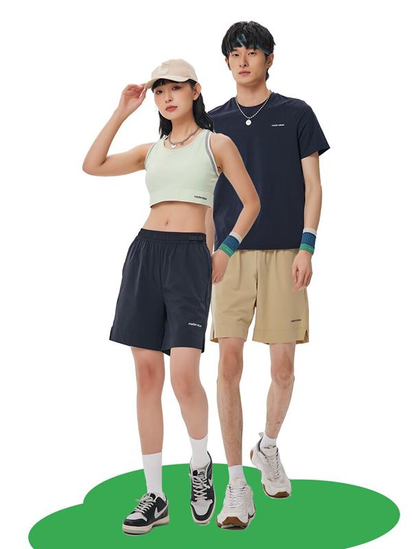 推荐商品：wearx/完型 透气吸汗排汗速干耐磨直筒运动短裤 男女同款 WX230078 黑