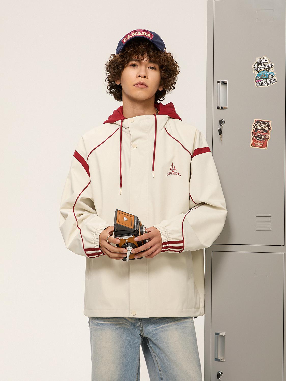 推荐商品：腾讯视频DOKI  涤纶撞色拼接假两件插肩连帽冲锋衣 男女同款 DL4AWLK5093 杏